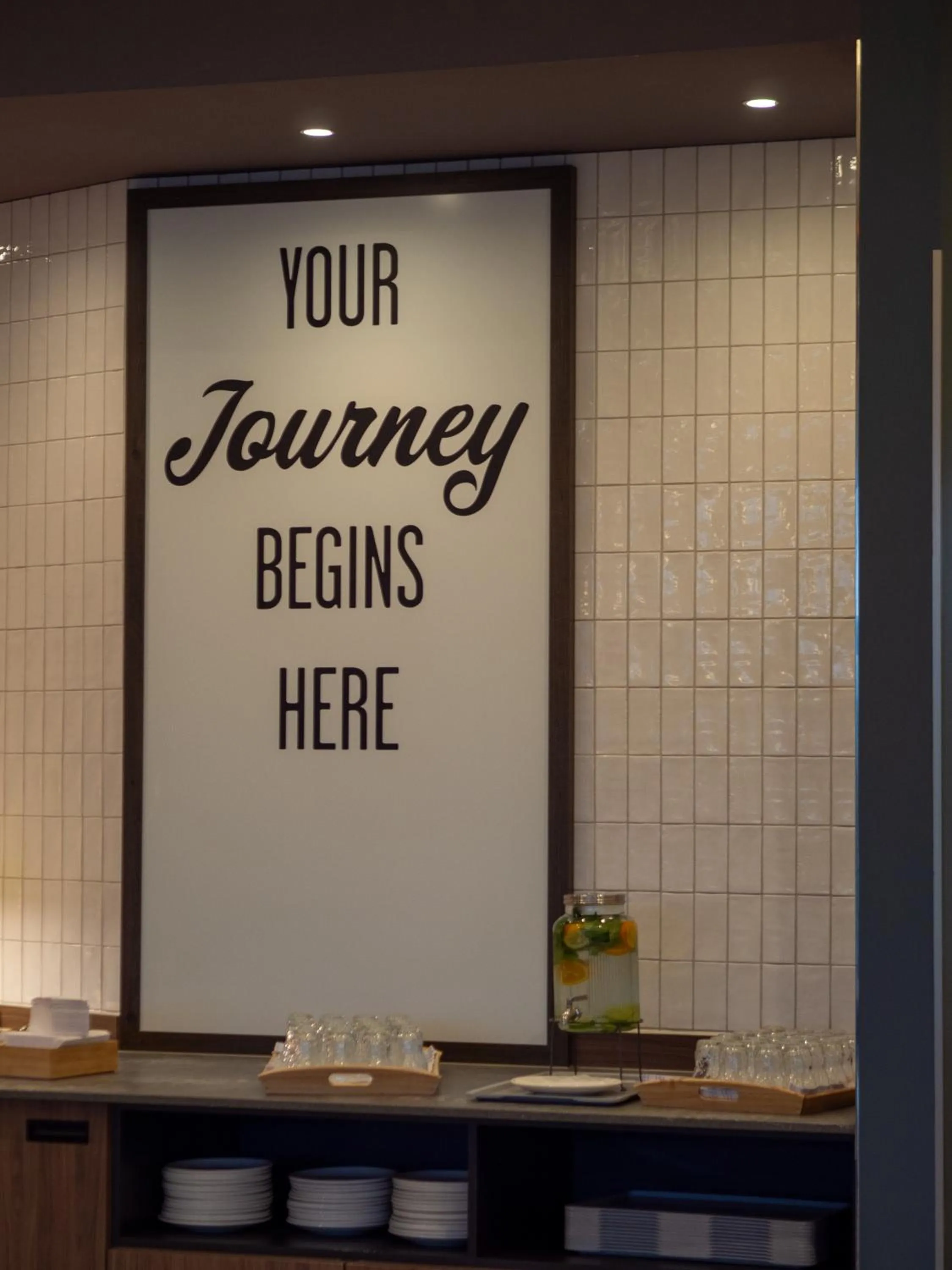 Logo/Certificate/Sign in Hampton by Hilton Munich Airport South