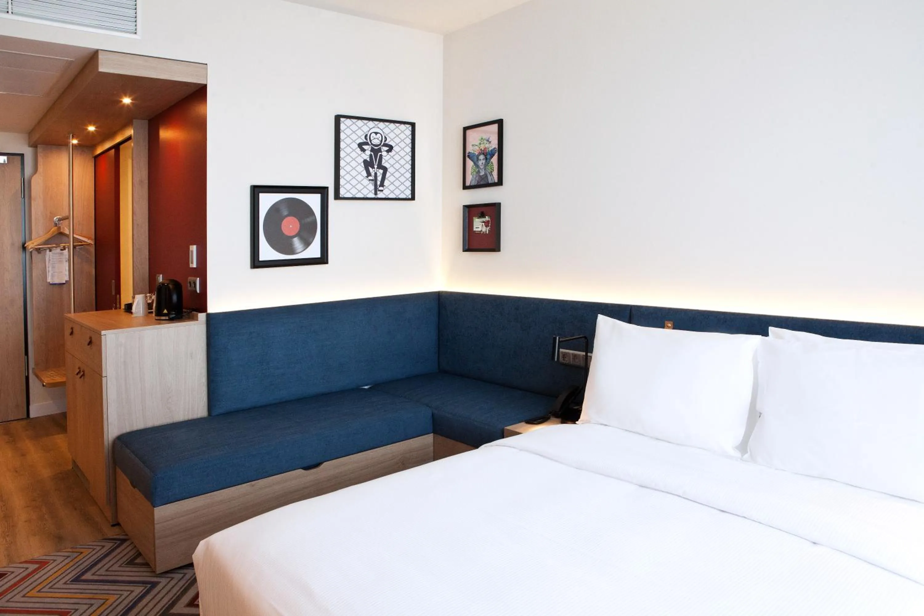 Bed in Hampton by Hilton Munich Airport South
