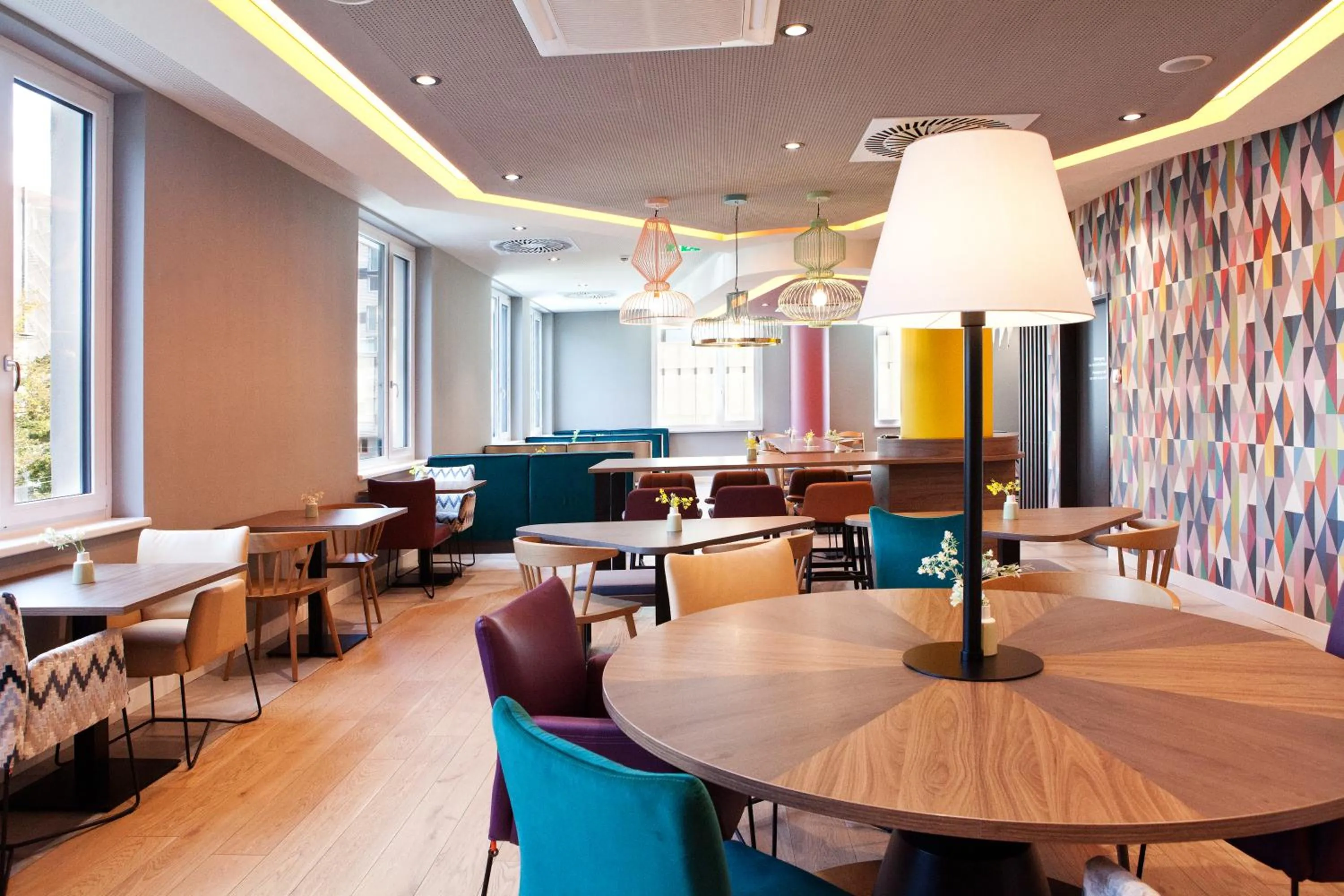 Restaurant/places to eat in Hampton by Hilton Munich Airport South