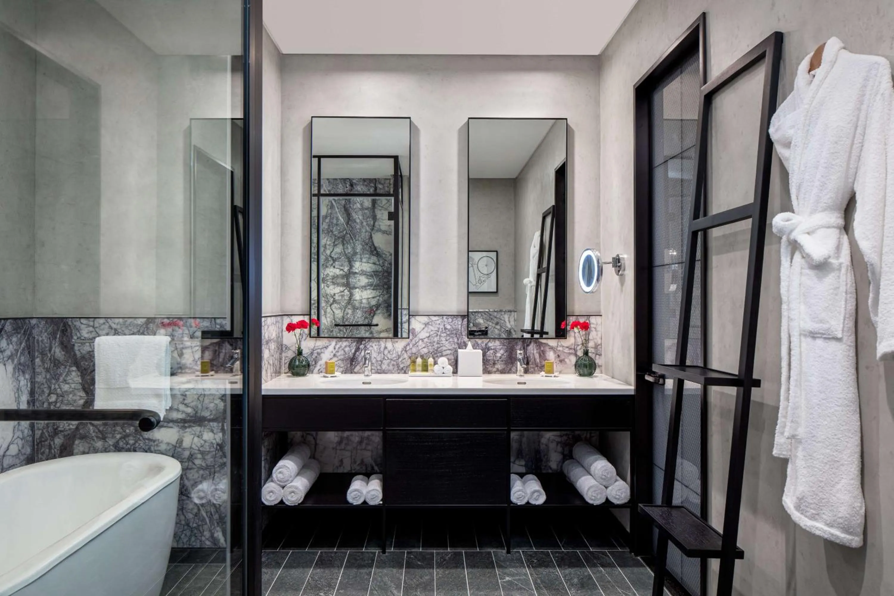 Bathroom in DoubleTree by Hilton Dubai M Square Hotel & Residences