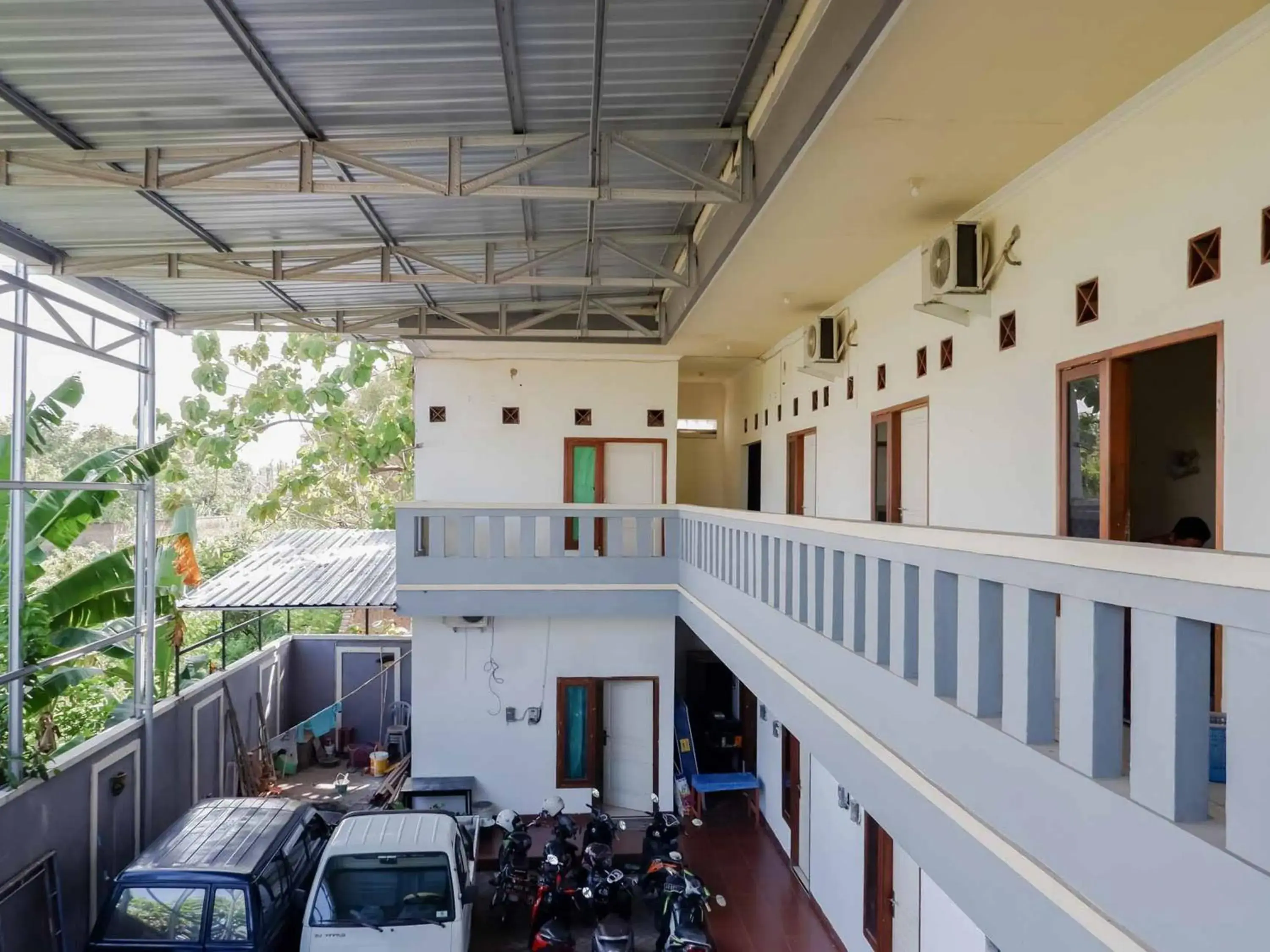 Property building in RedDoorz near RSUD Nganjuk Property building in RedDoorz near RSUD Nganjuk