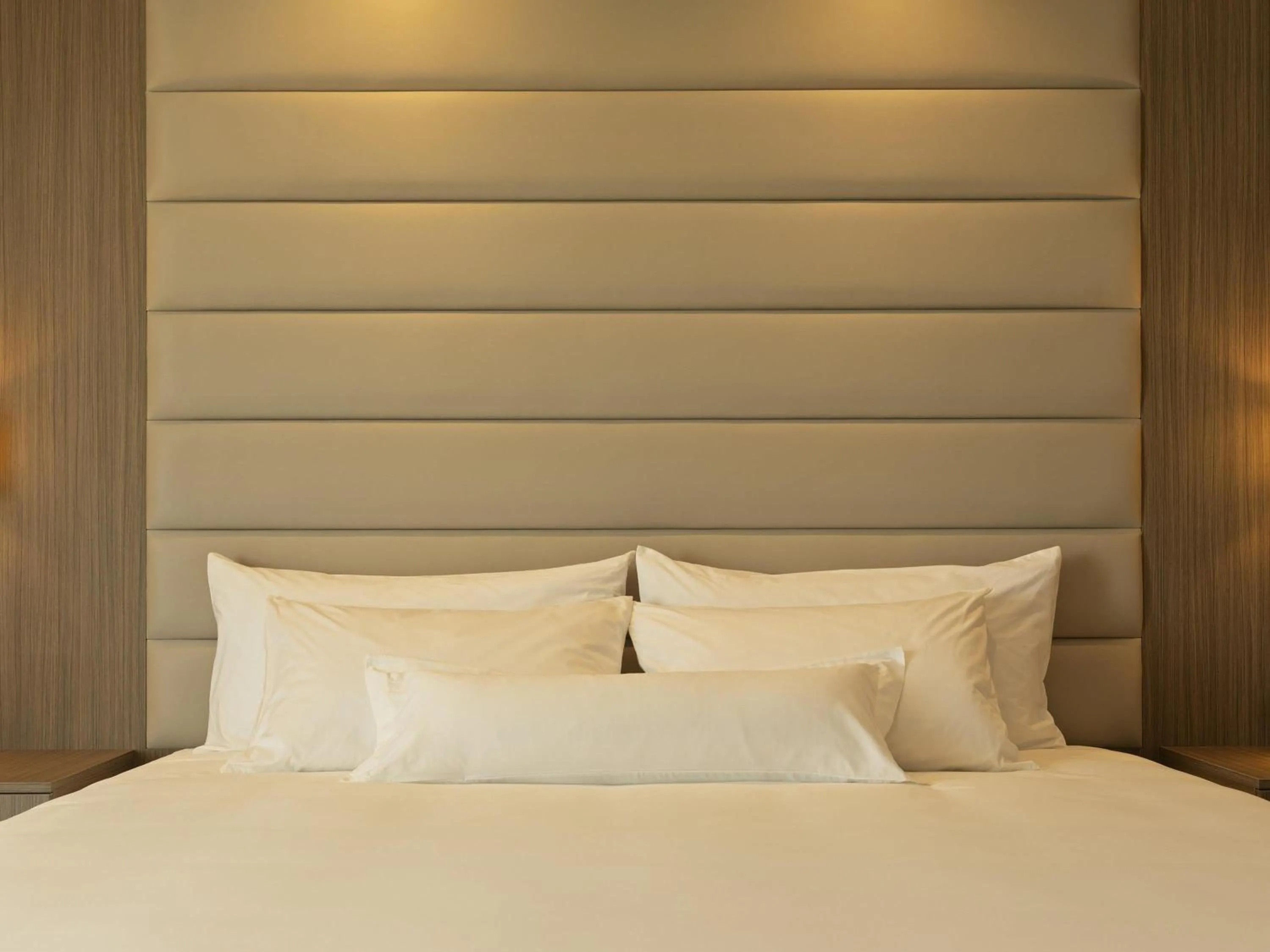 Bedroom, Bed in Swissotel Santa Cruz de La Sierra