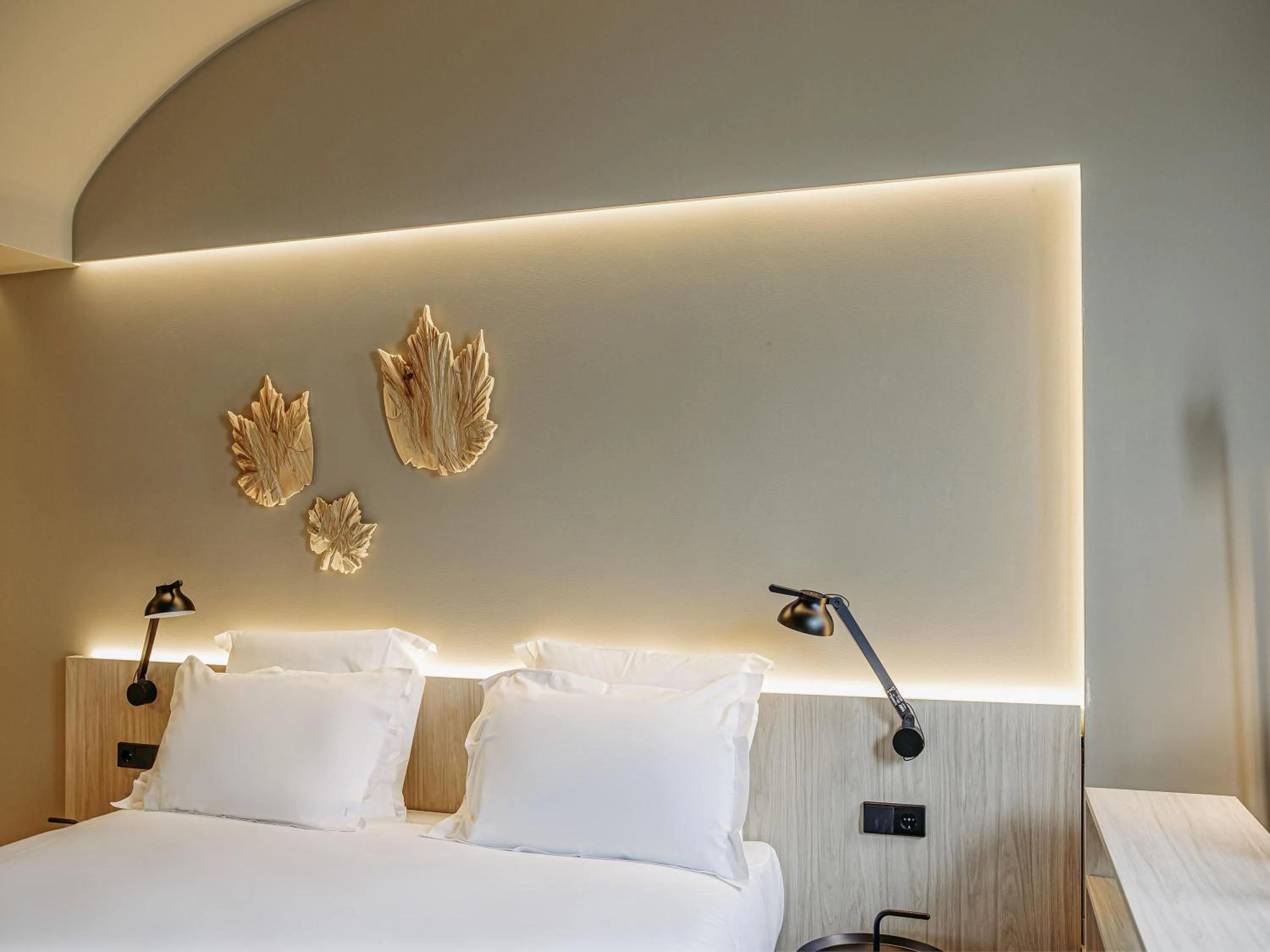 Bedroom, Bed in Mercure Fátima