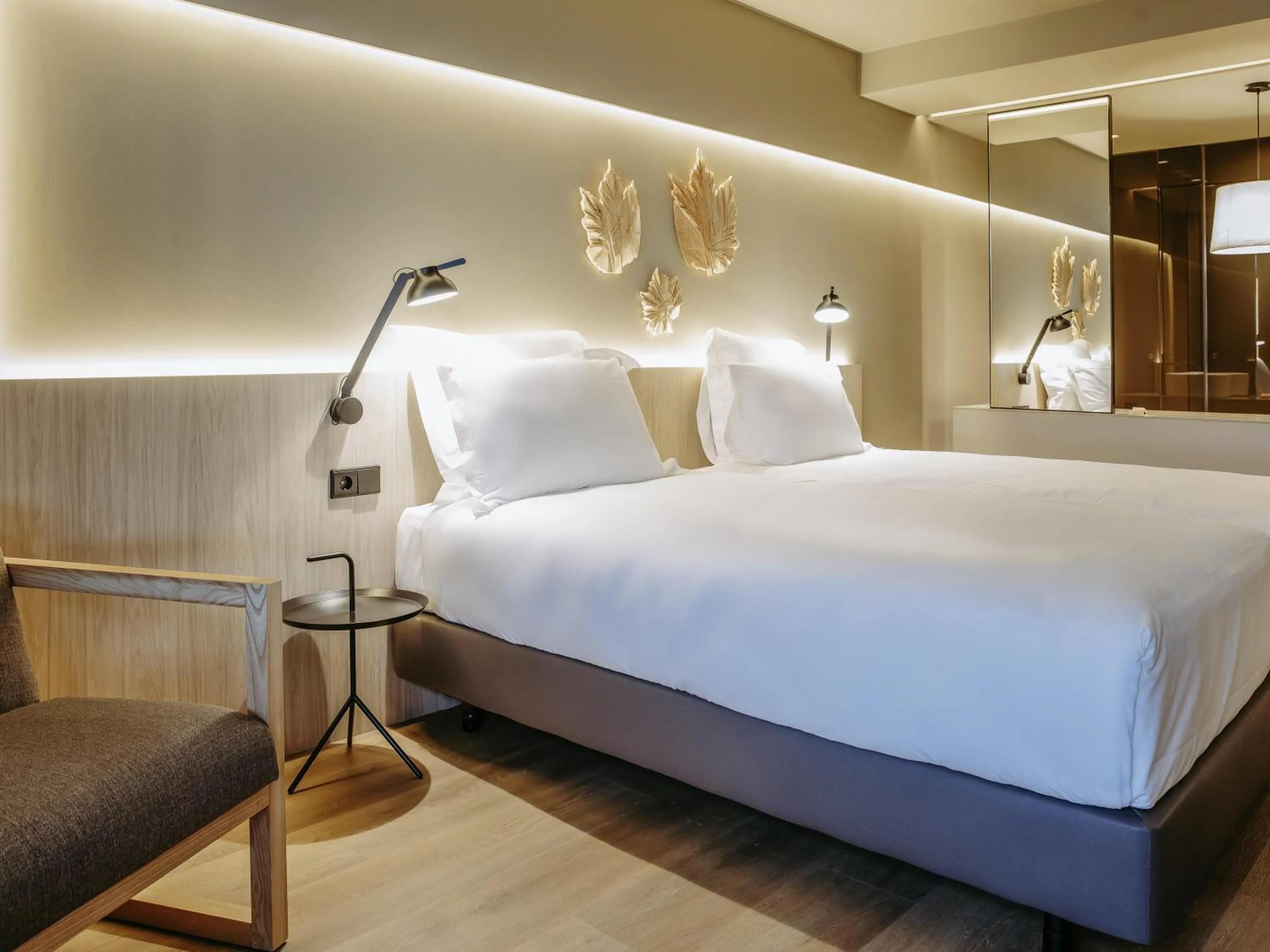 Bedroom, Bed in Mercure Fátima