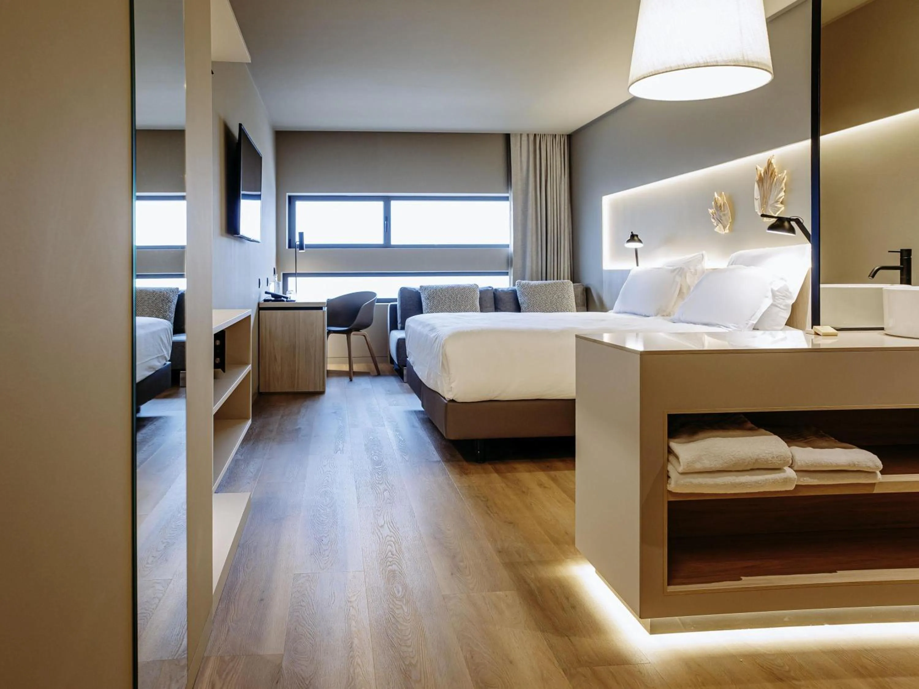 Bedroom, Bed in Mercure Fátima