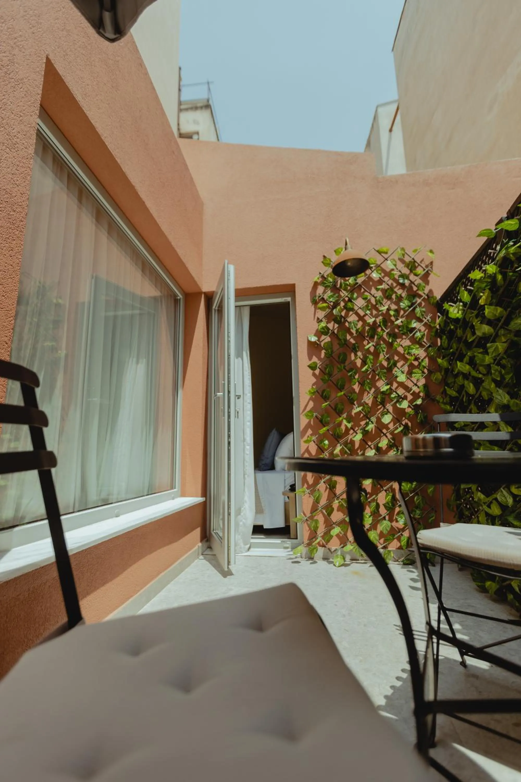 Balcony/Terrace in Metis Urbane Living Spaces