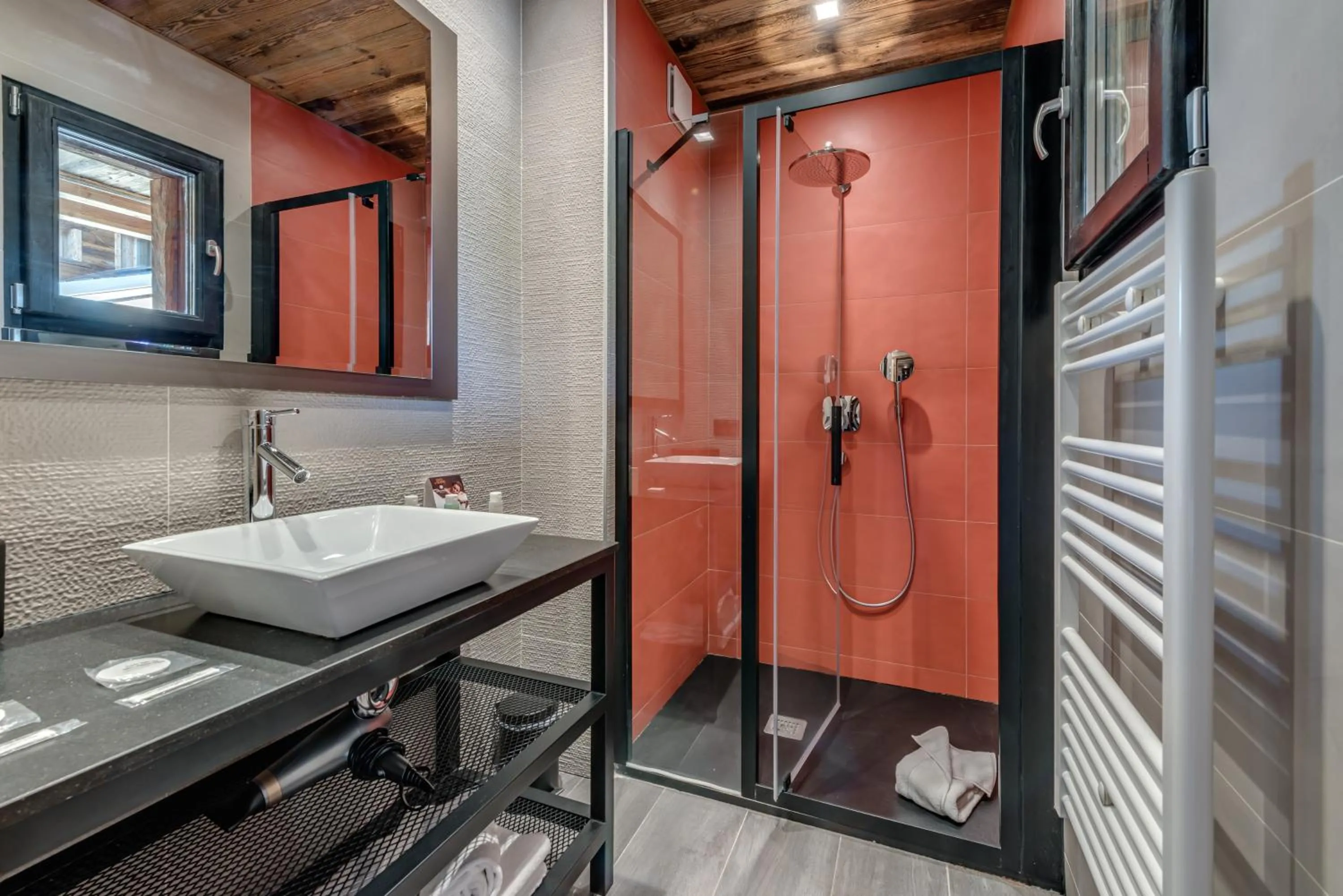 Shower in Chalet Monts by Les Etincelles