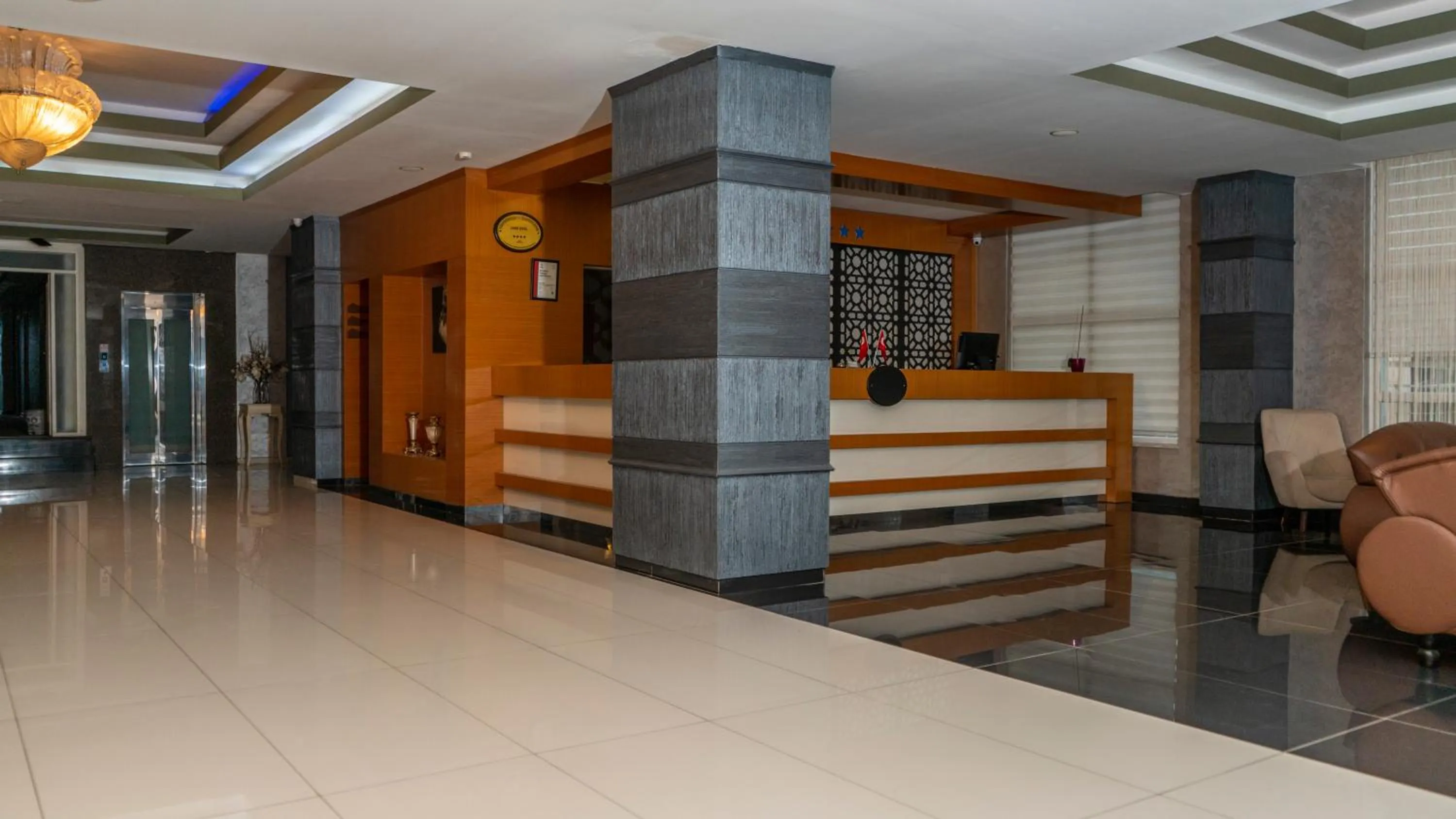 Lobby or reception in MOX Hotel Wellness & Spa