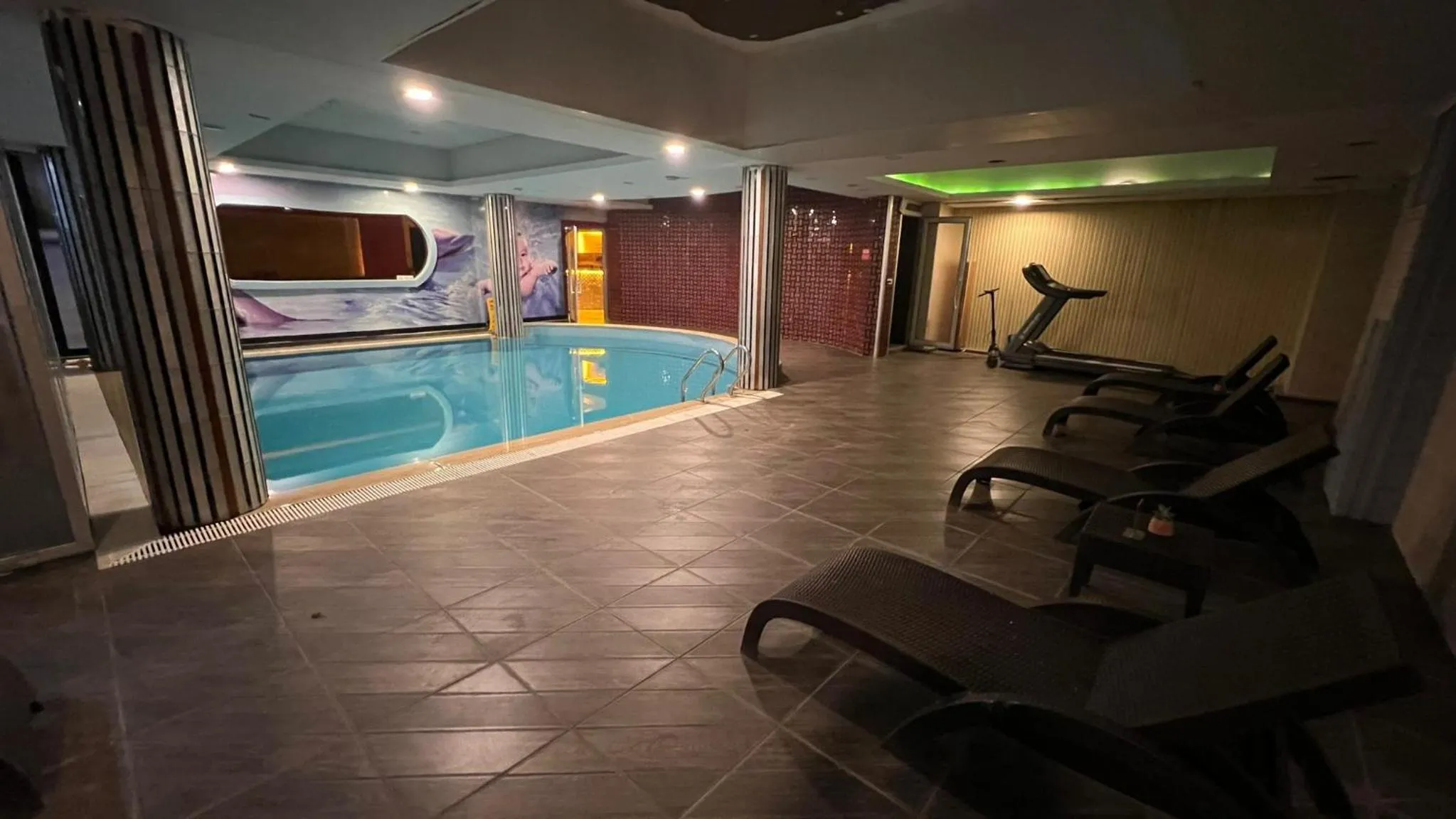 Swimming pool in MOX Hotel Wellness & Spa