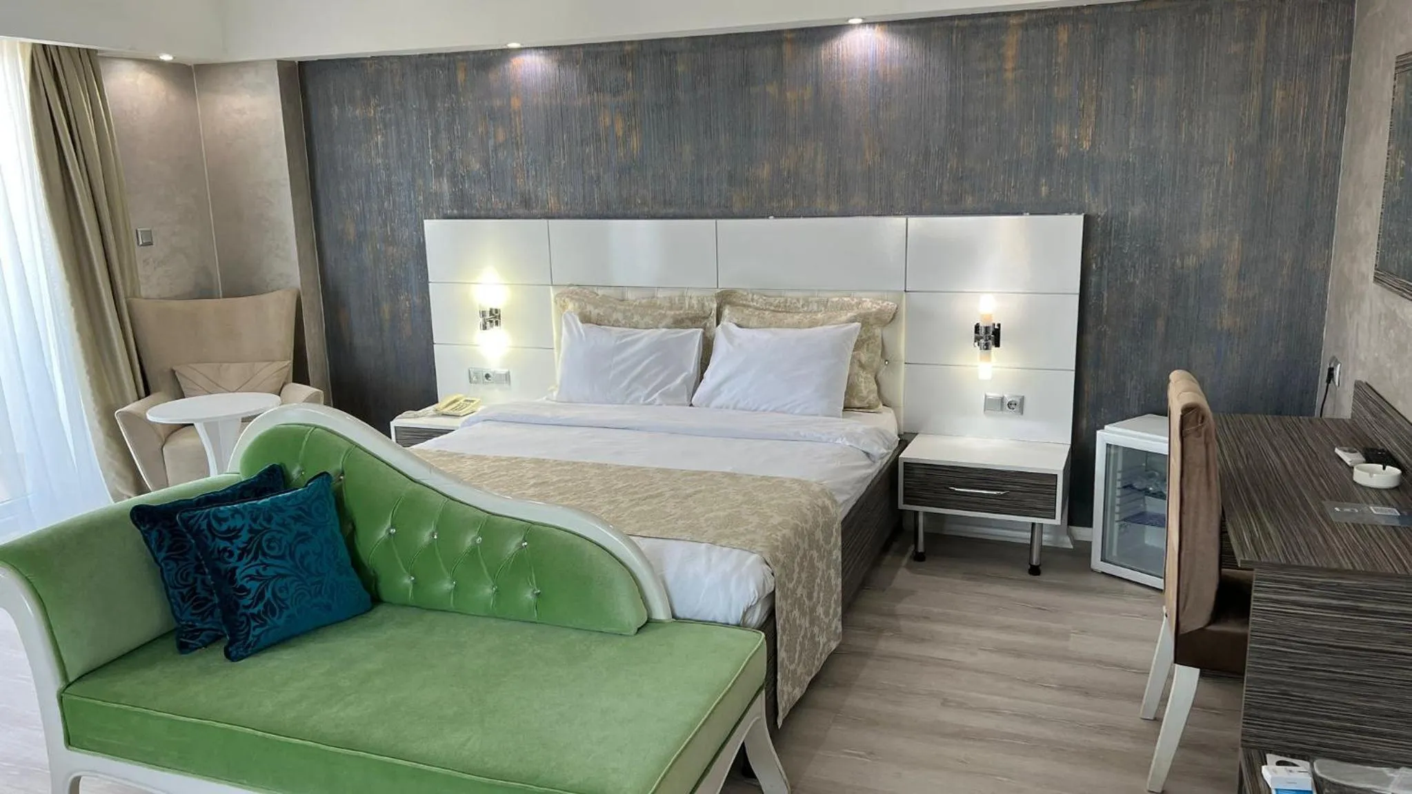 Bedroom, Bed in MOX Hotel Wellness & Spa