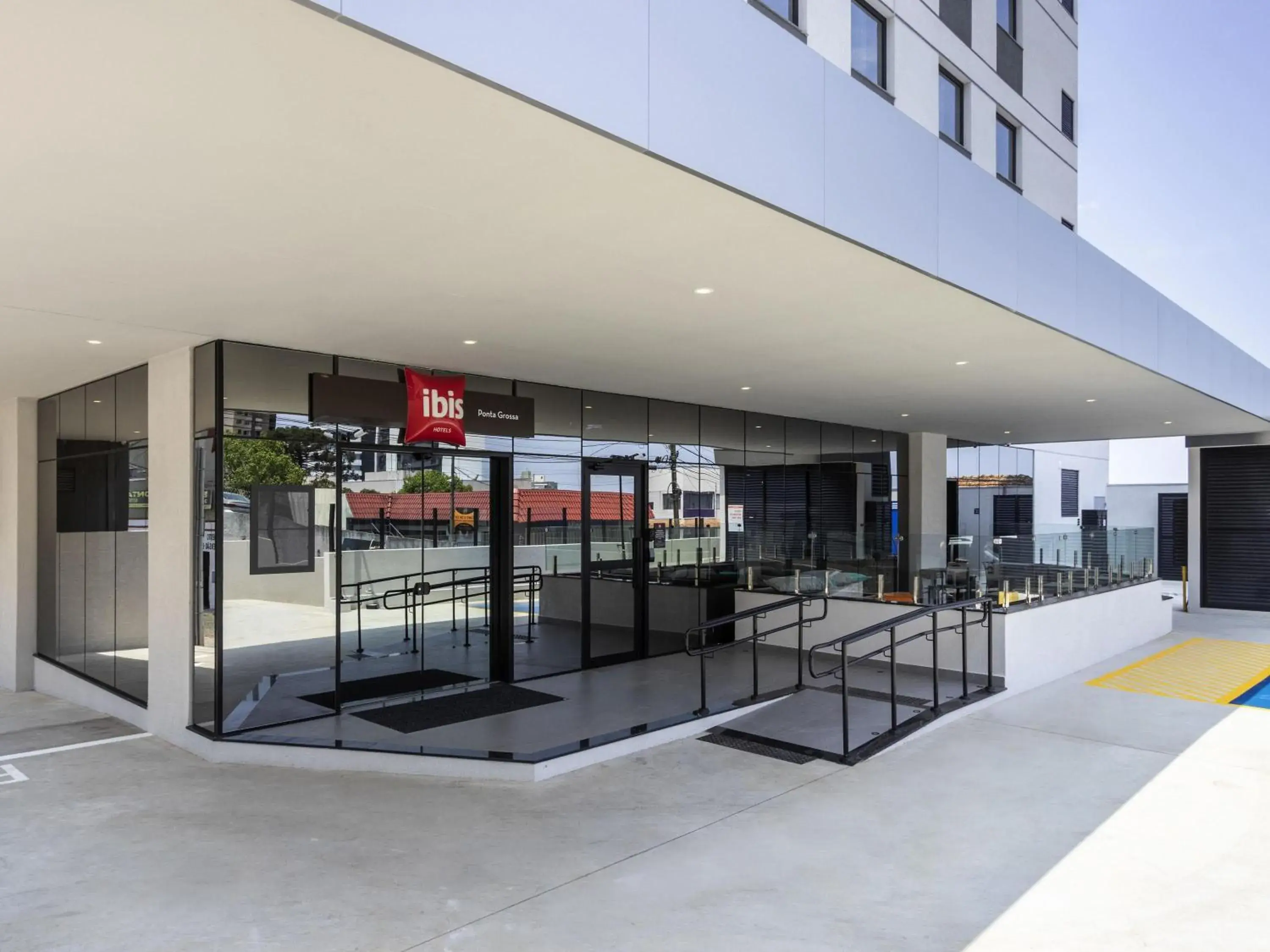 Property building in ibis Ponta Grossa Property building in ibis Ponta Grossa