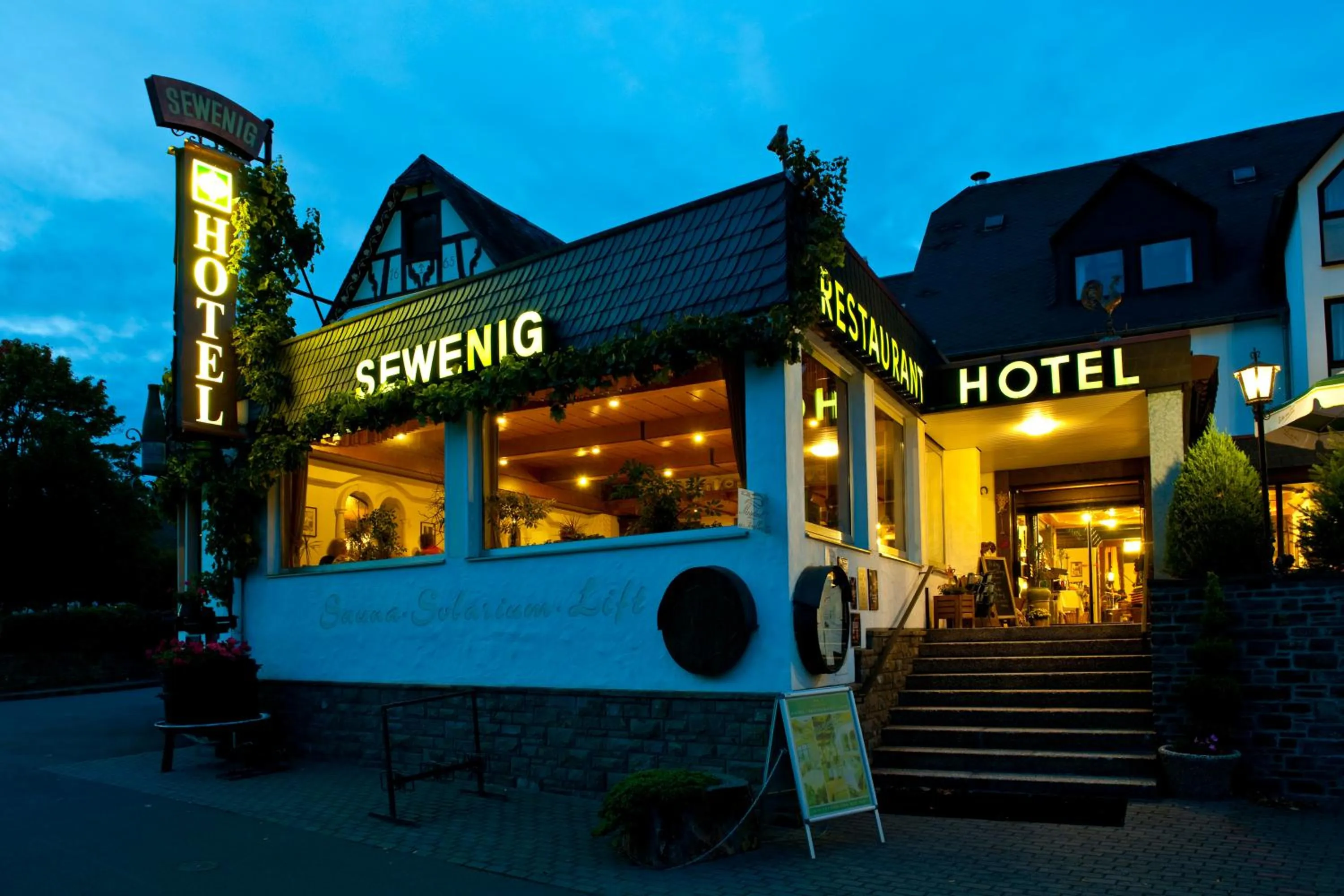Facade/entrance in Hotel Sewenig