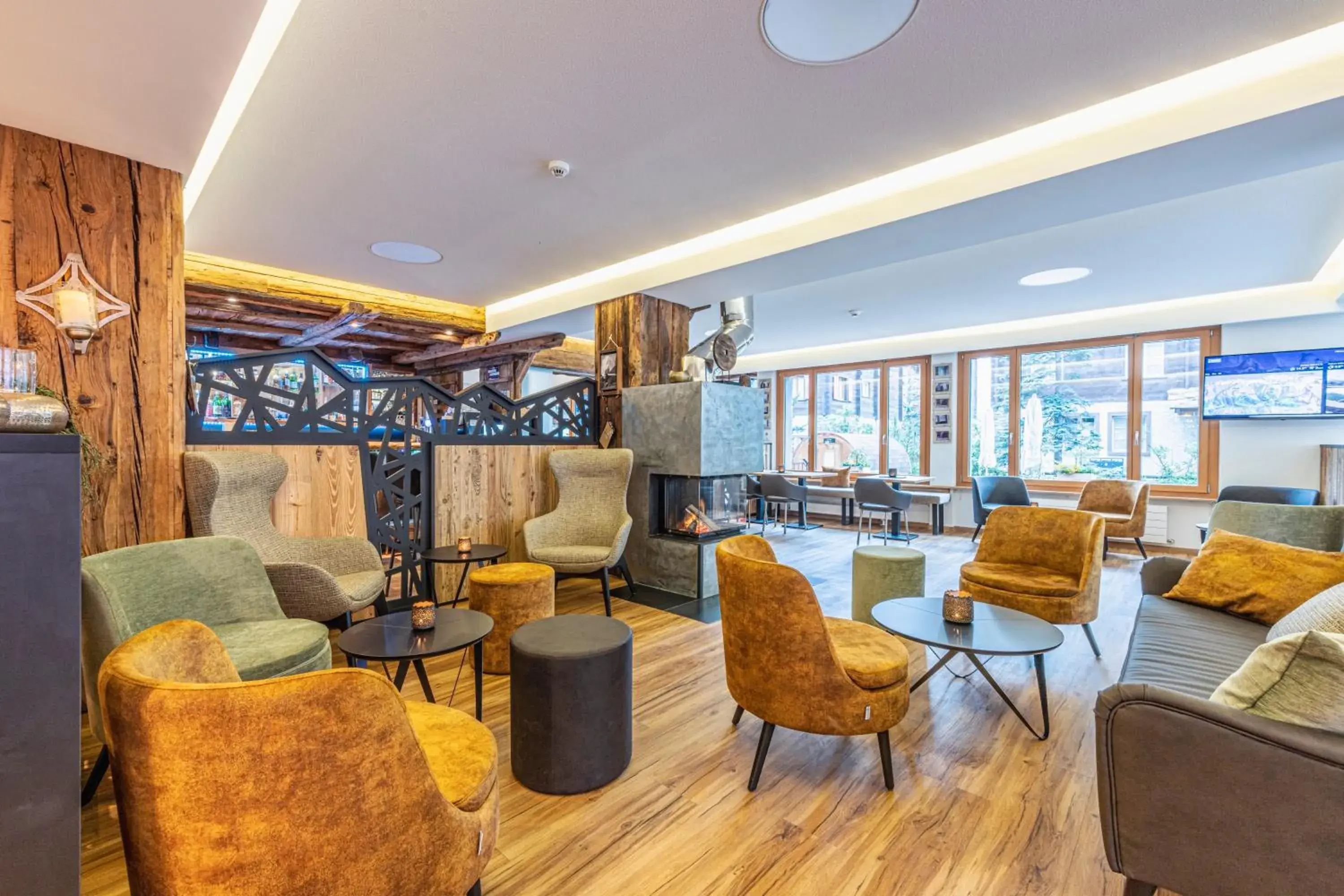 Lobby or reception in Hotel Bristol Lobby or reception in Hotel Bristol