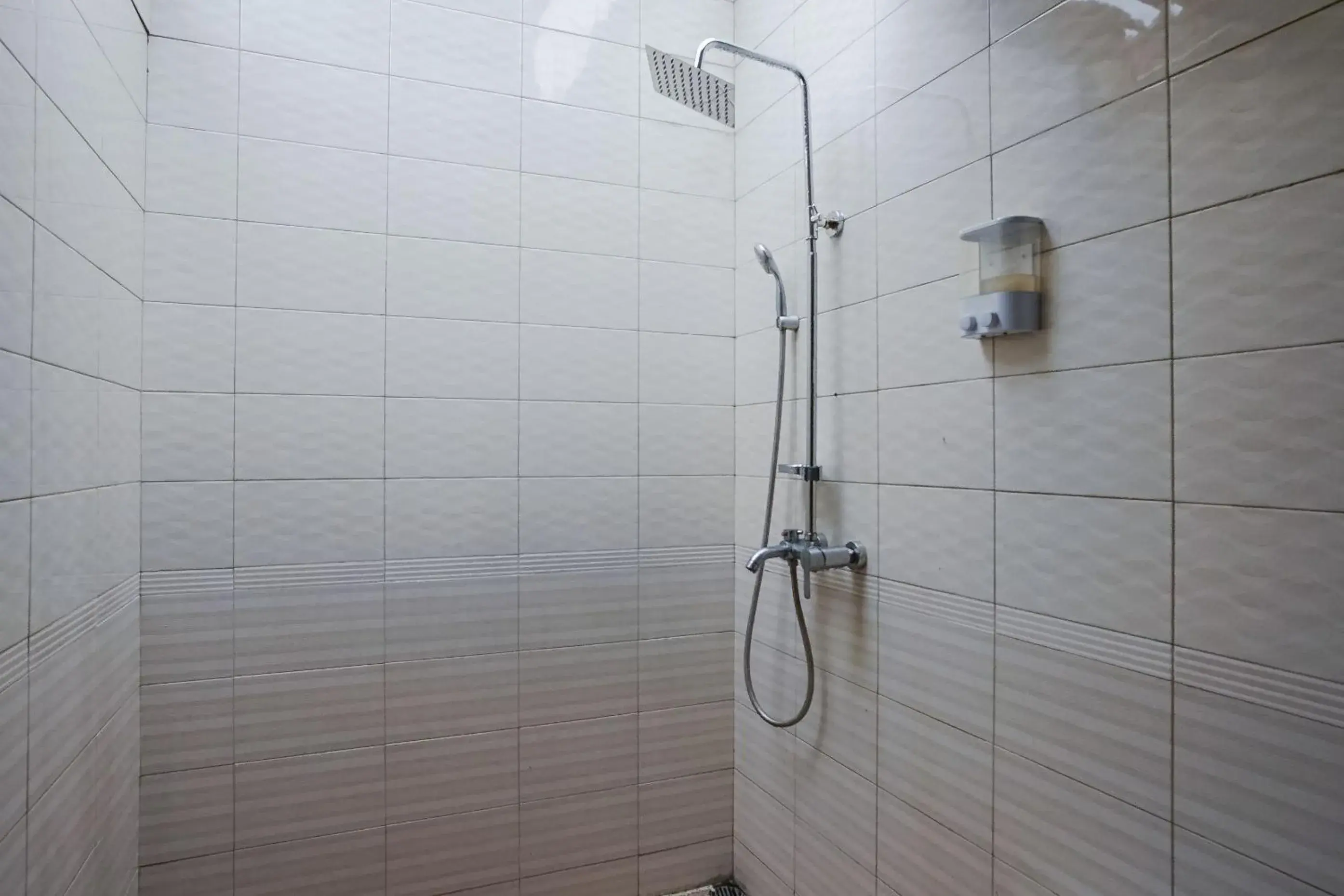 Shower in Balitung Villa Seminyak Shower in Balitung Villa Seminyak