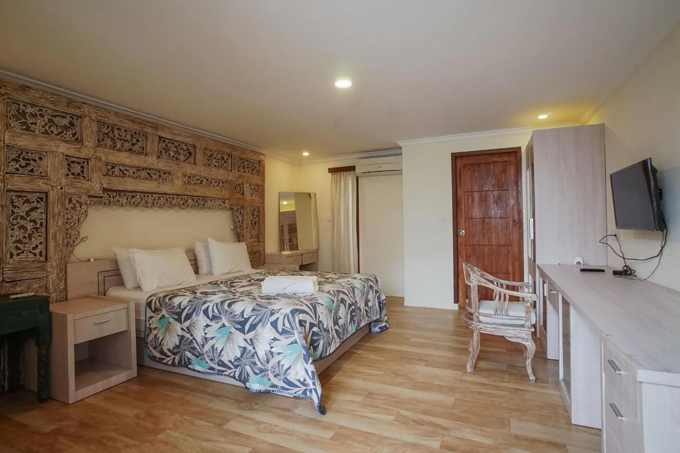 TV and multimedia, Bed in Balitung Villa Seminyak