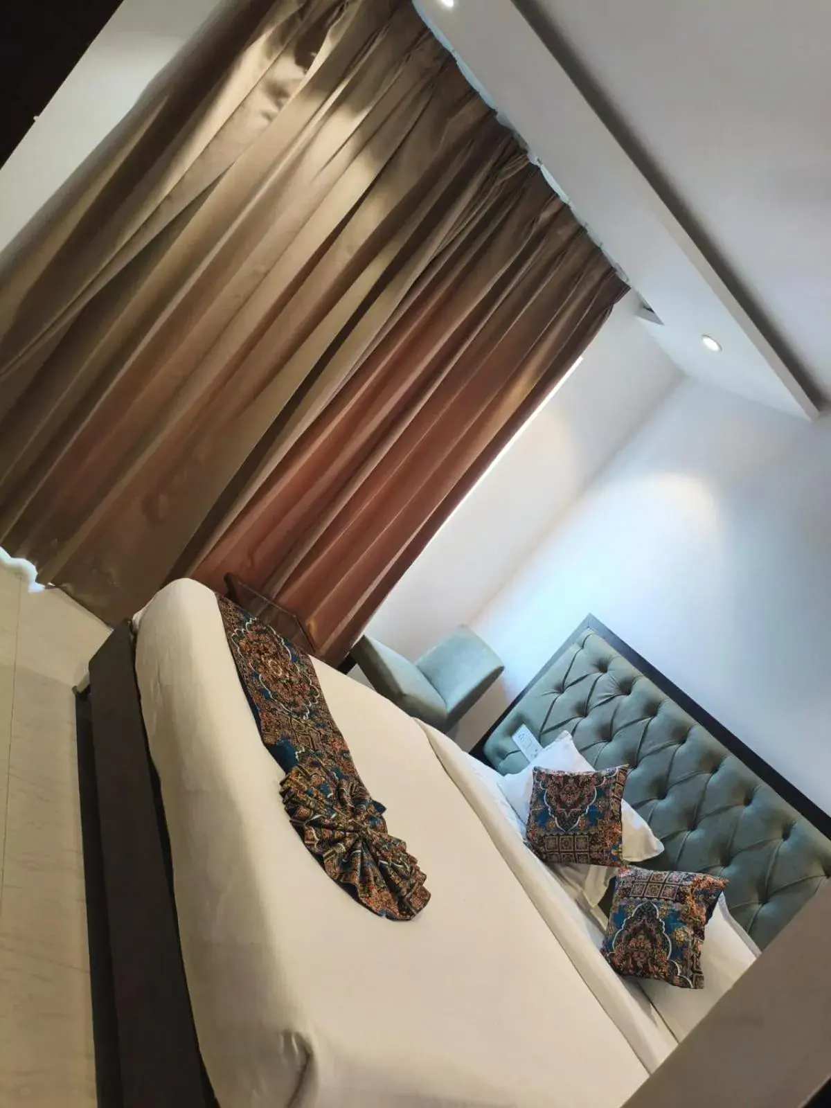 Deluxe Room in Luxe Stayz Avi Inn Deluxe Room in Luxe Stayz Avi Inn