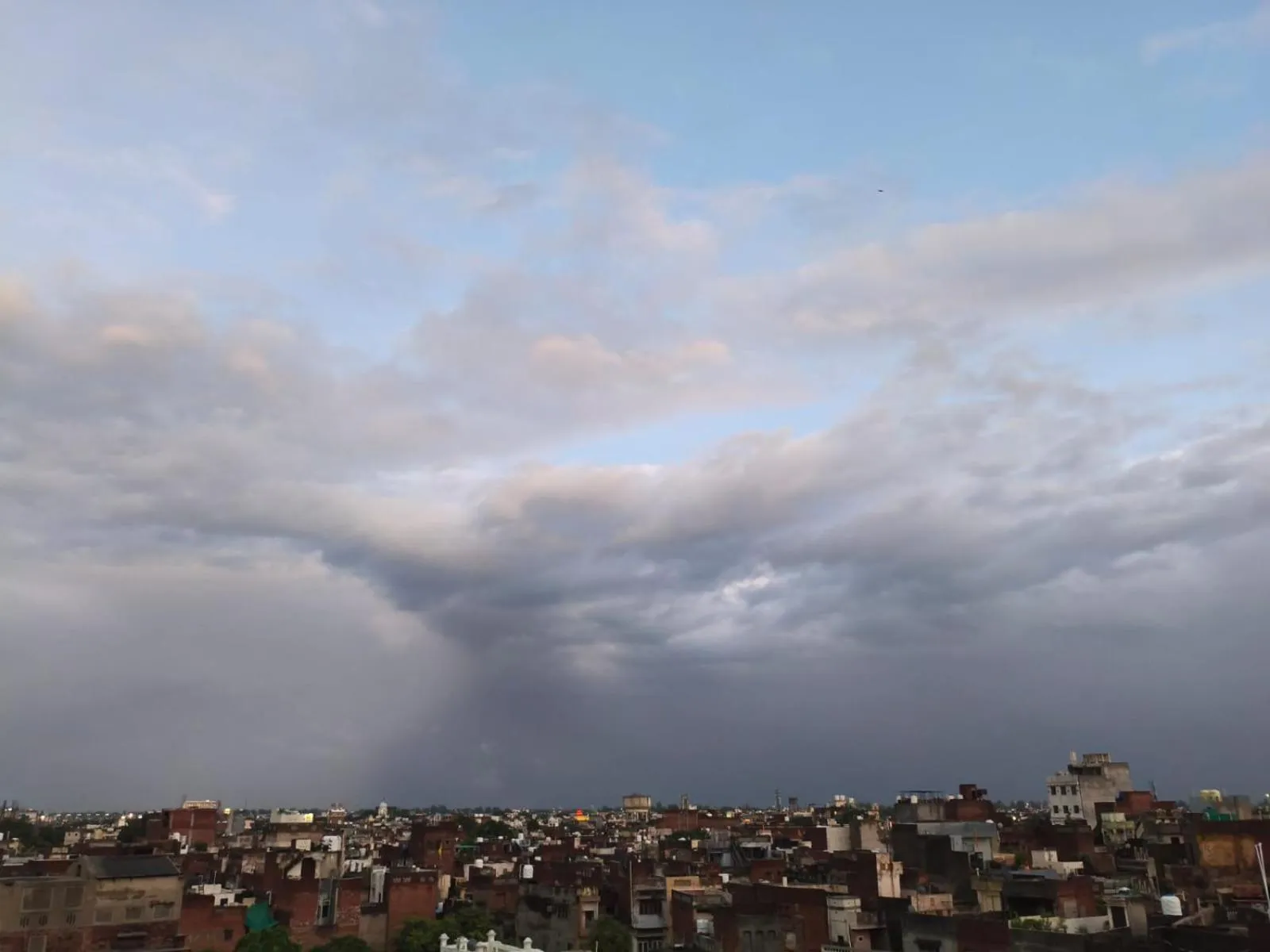 City view in Luxe Stayz Avi Inn