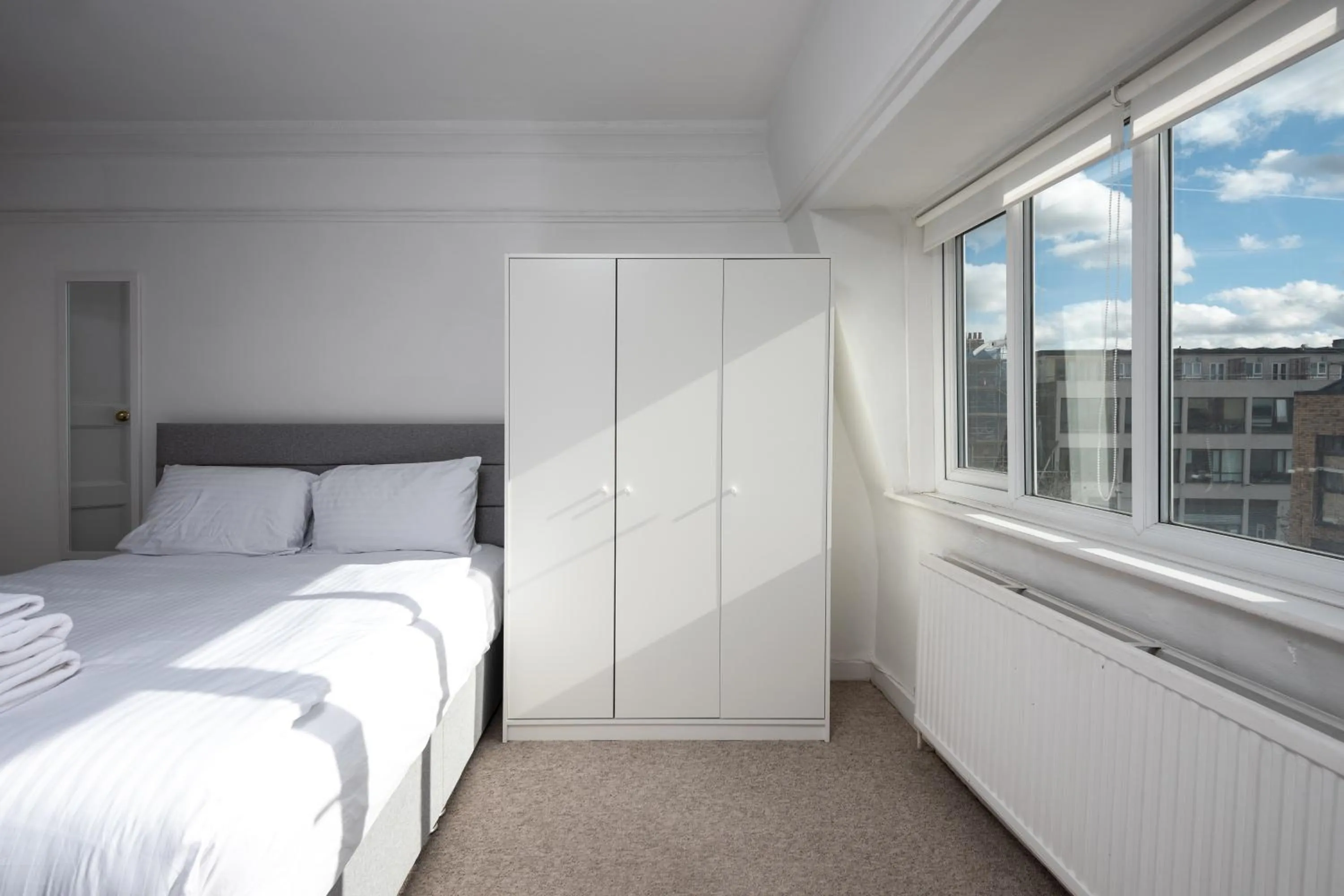 Bedroom, Bed in Argyle Apart Hotel