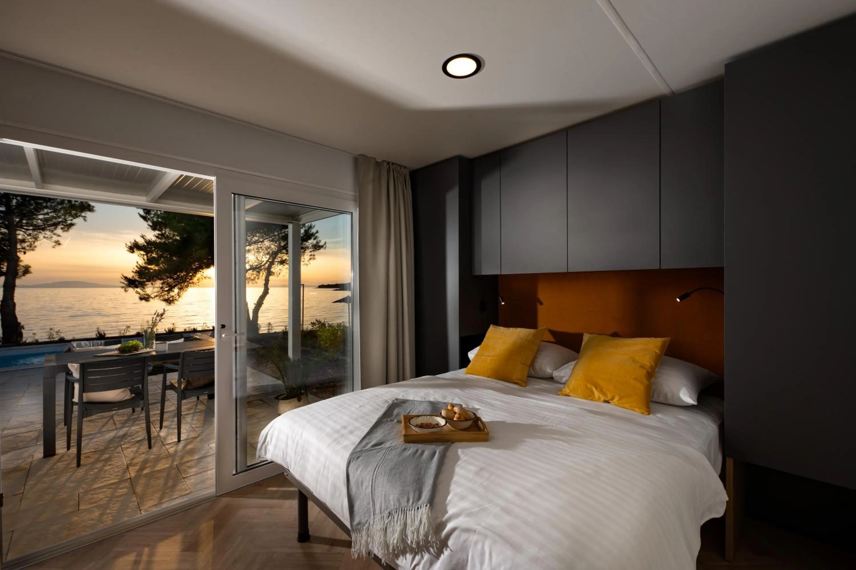 Bedroom, Bed in Terra Park Phalaris