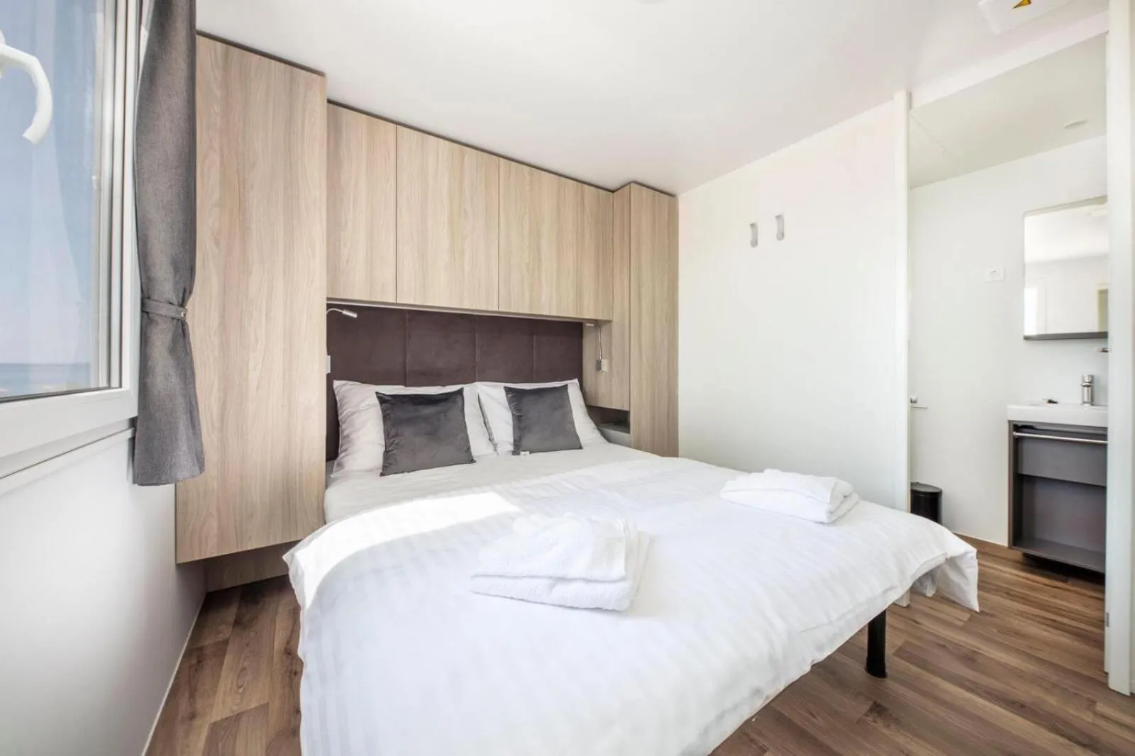 Bed in Terra Park Phalaris