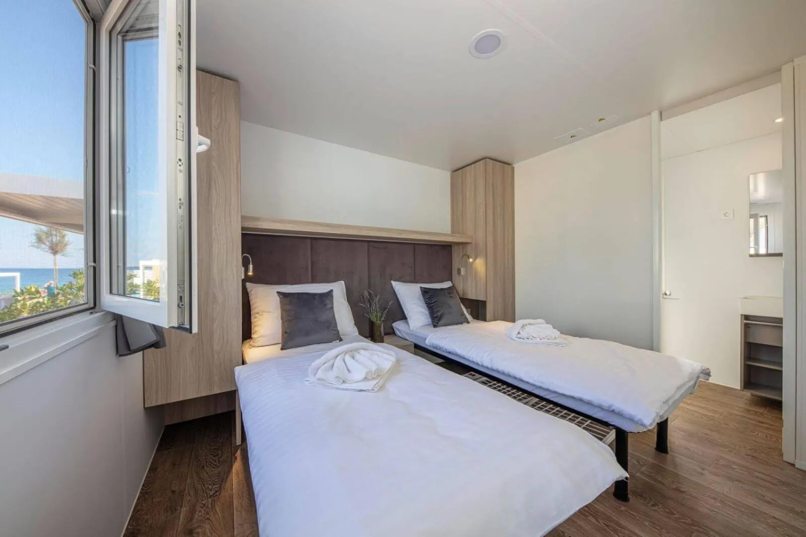 Bed in Terra Park Phalaris