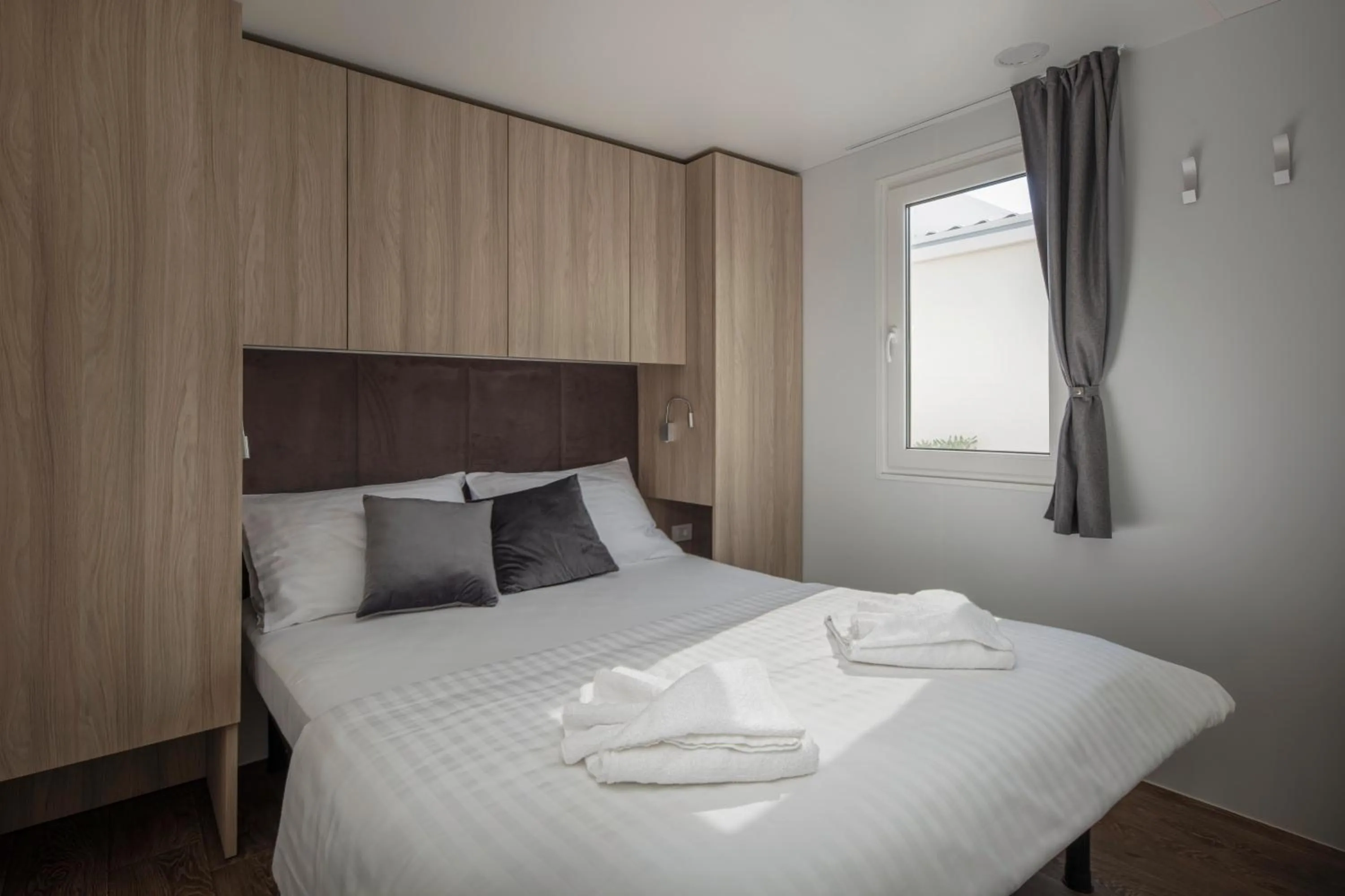Bed in Terra Park Phalaris