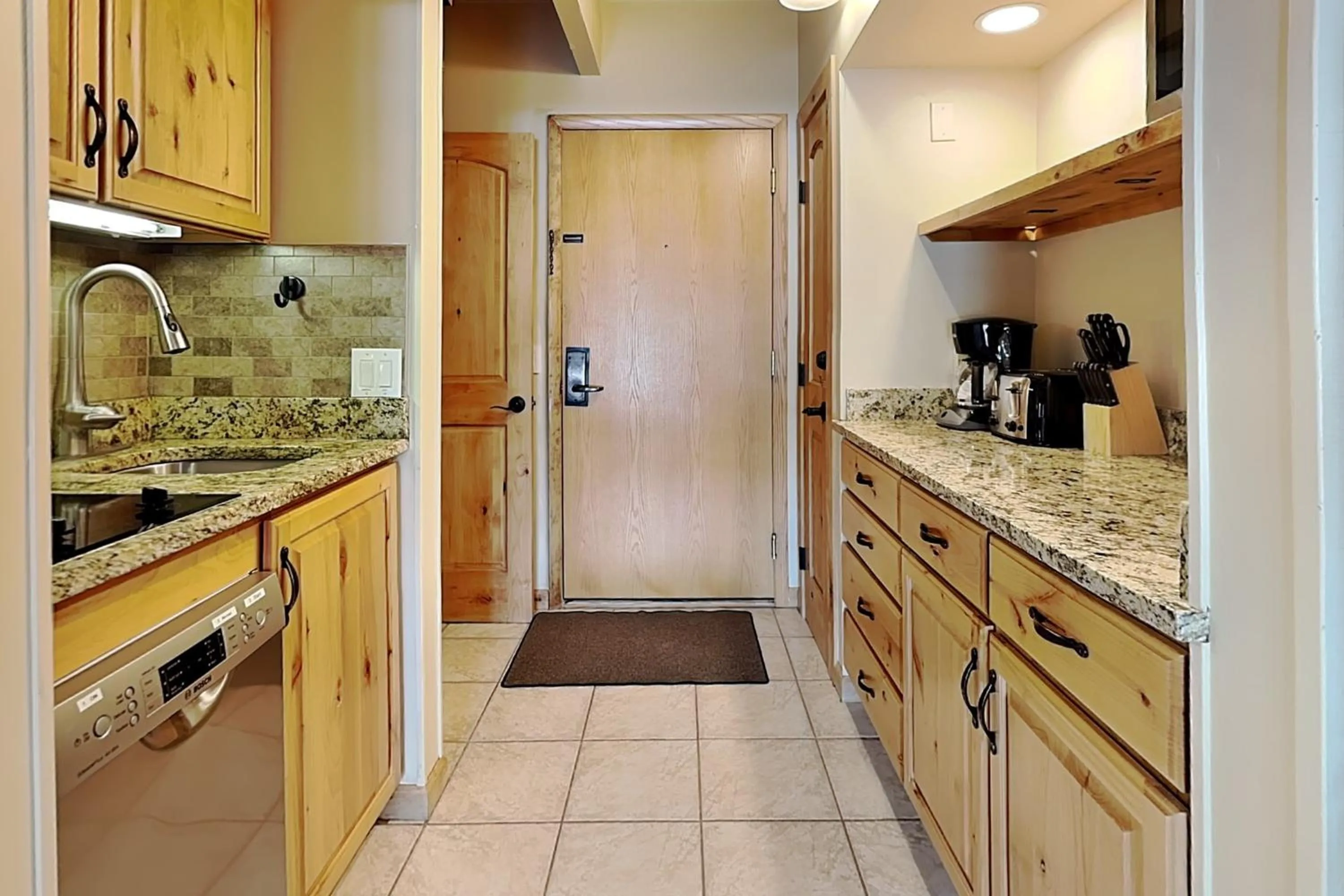 Timberline Condominiums Studio Deluxe Unit 218