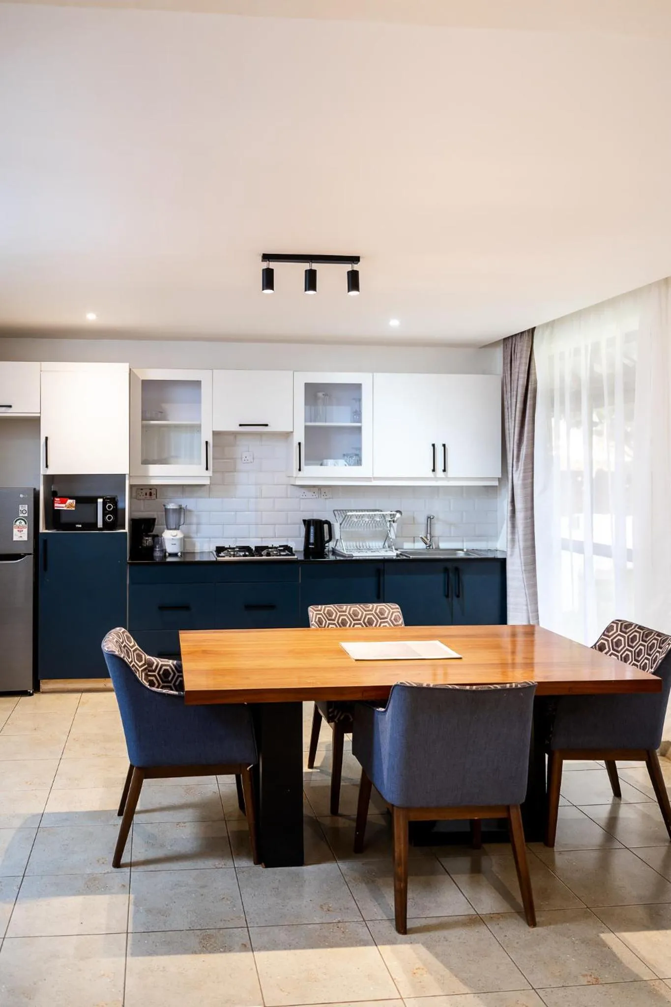 Kitchen or kitchenette in Harry's Kisumu Oasis