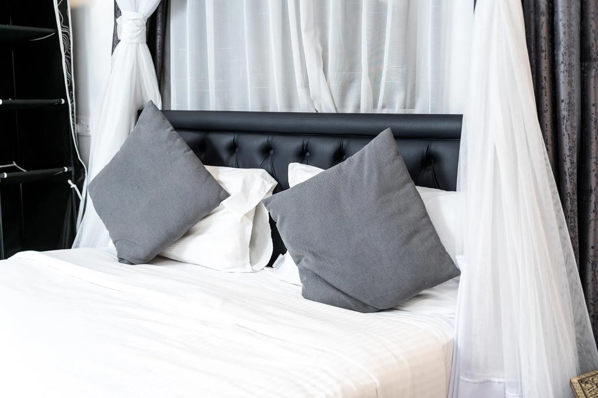 Bedroom, Bed in Harry's Kisumu Oasis