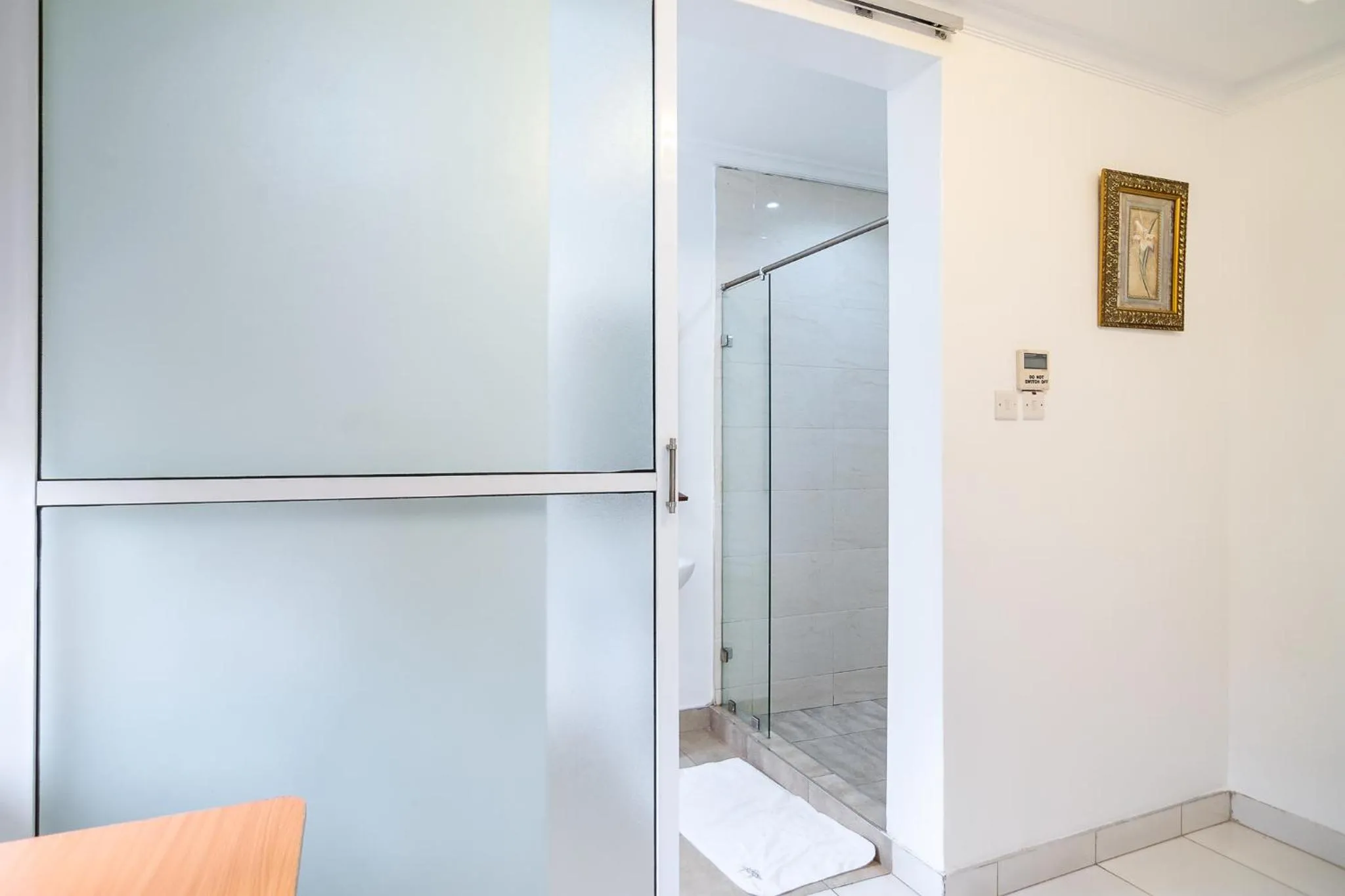 Shower in Harry's Kisumu Oasis