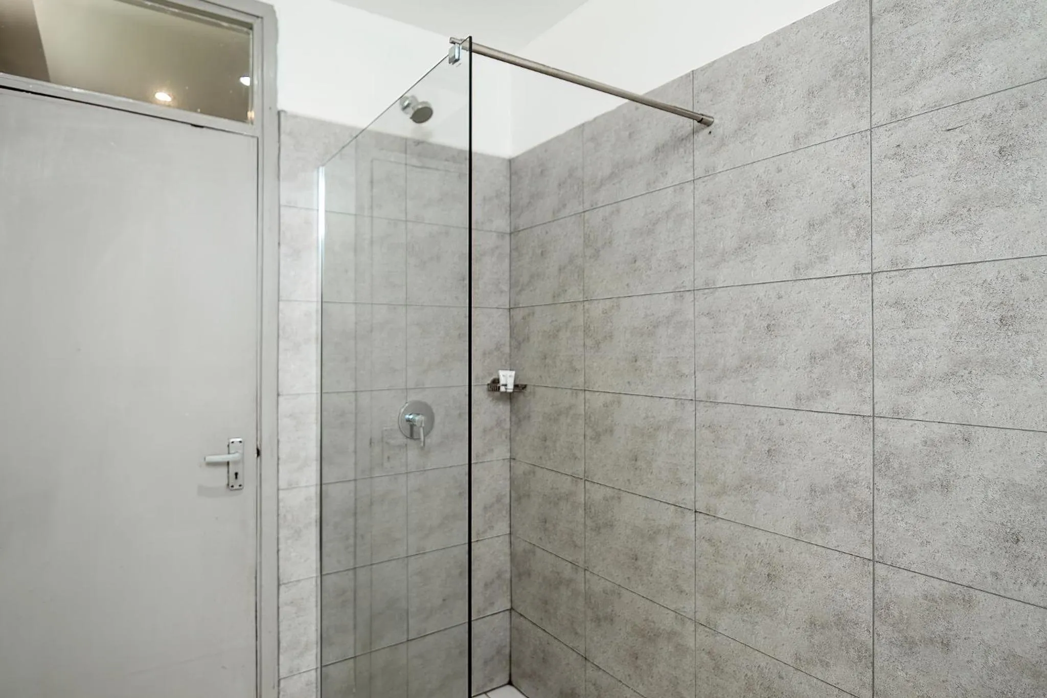 Shower in Harry's Kisumu Oasis