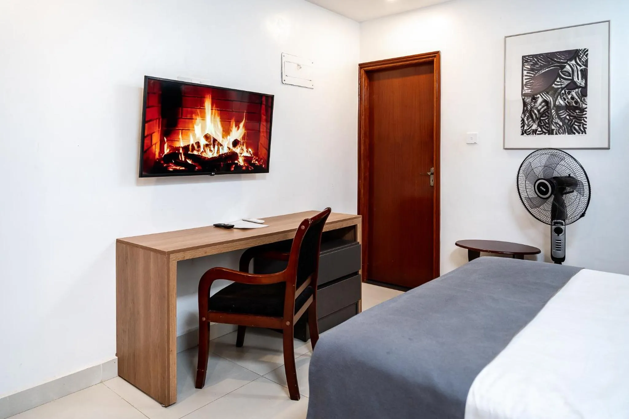 TV and multimedia, Bed in Harry's Kisumu Oasis