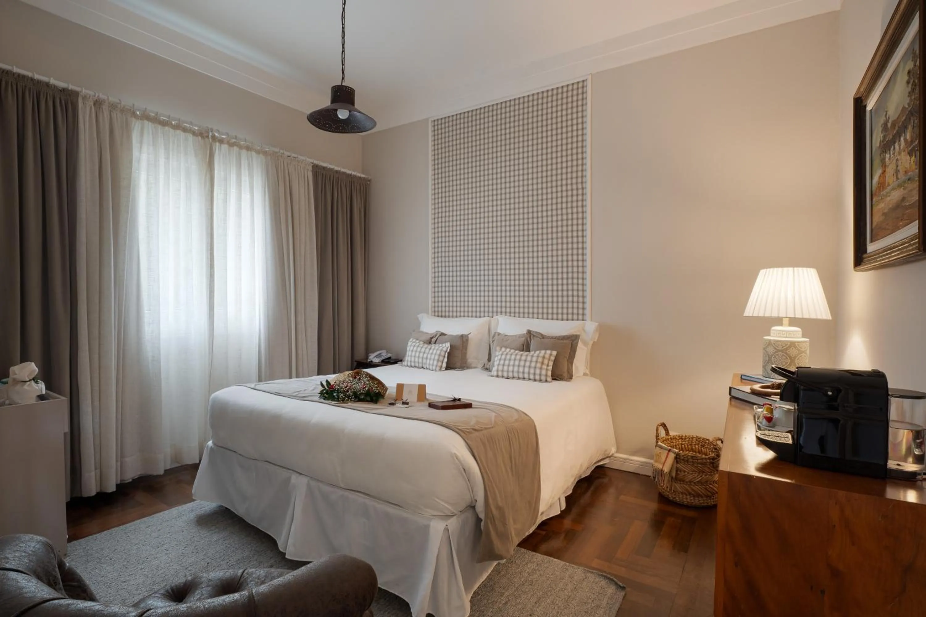 Photo of the whole room, Bed in Secreto Boutique Hotel