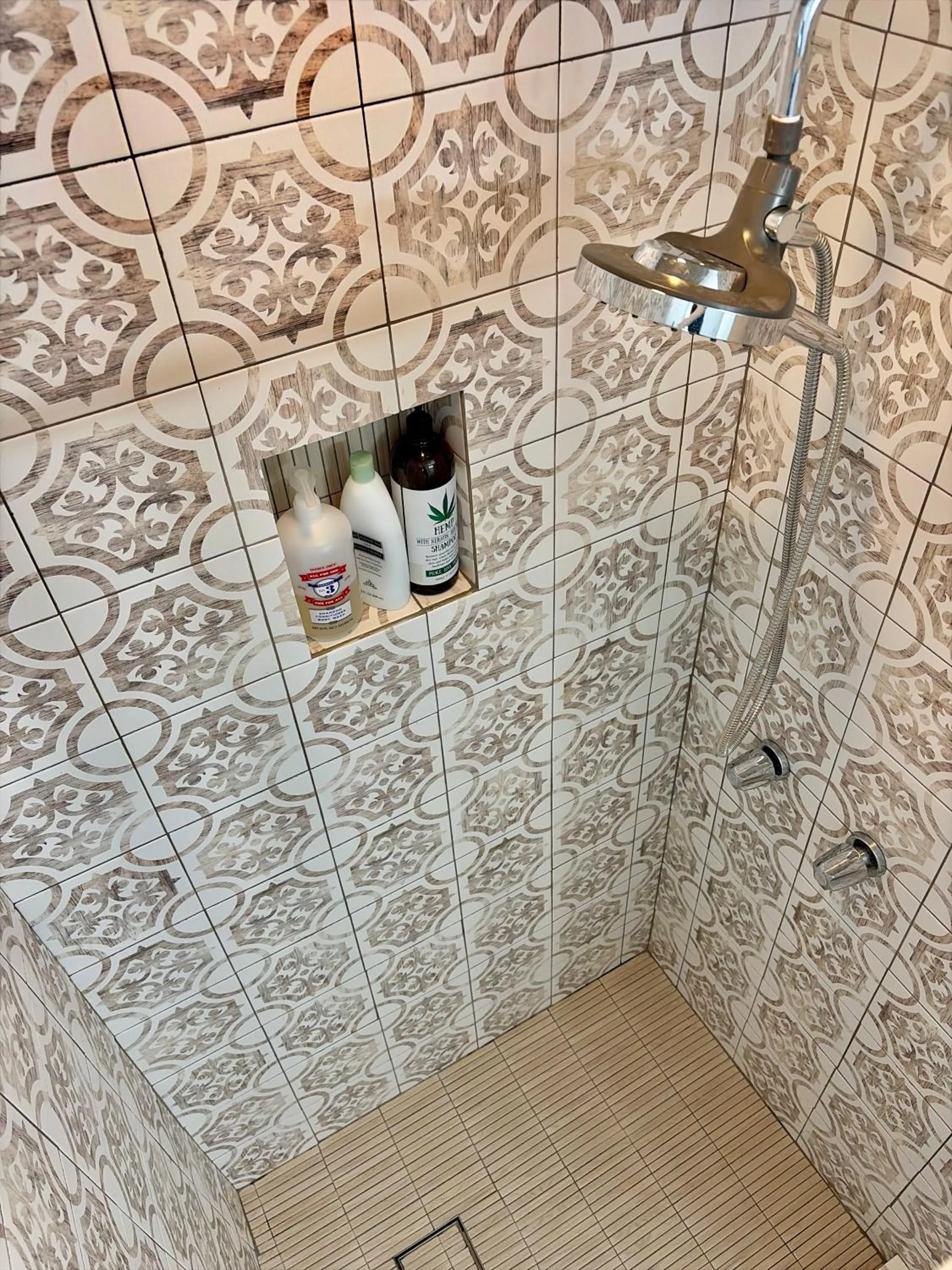 Shower in Morse Cottage