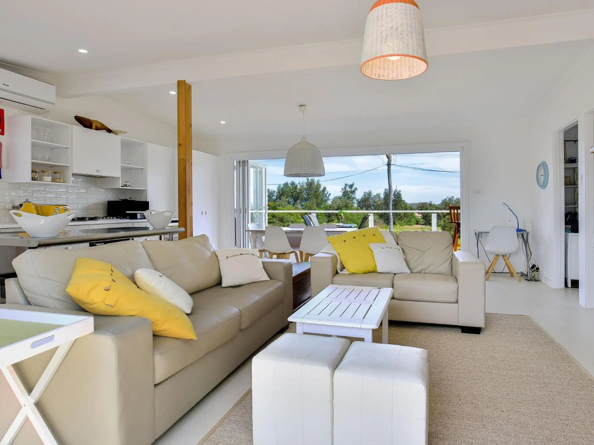 Arklow I Pet Friendly with Ocean Views