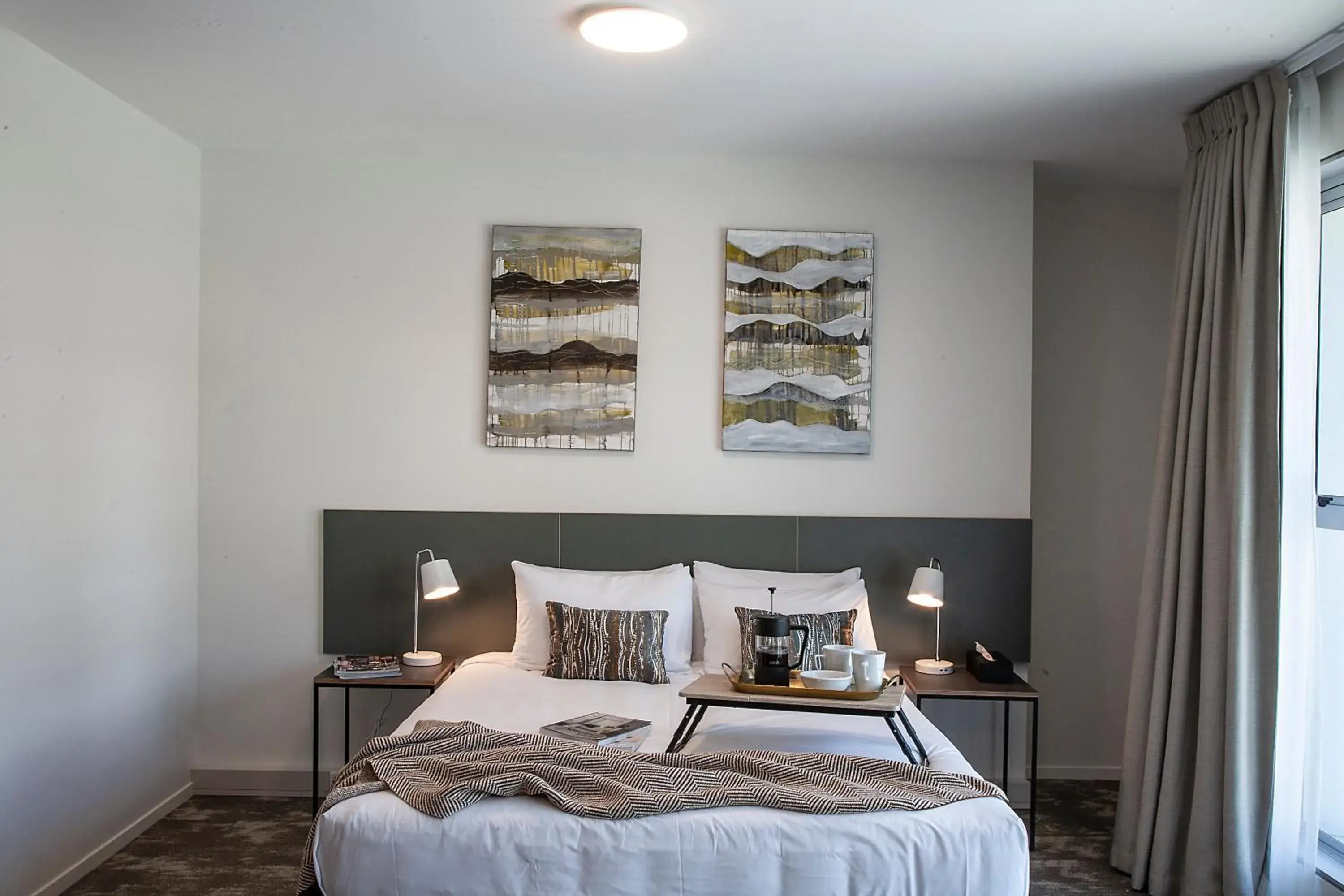 Bed in Sojourn Apartment Hotel - Riddiford Bed in Sojourn Apartment Hotel - Riddiford