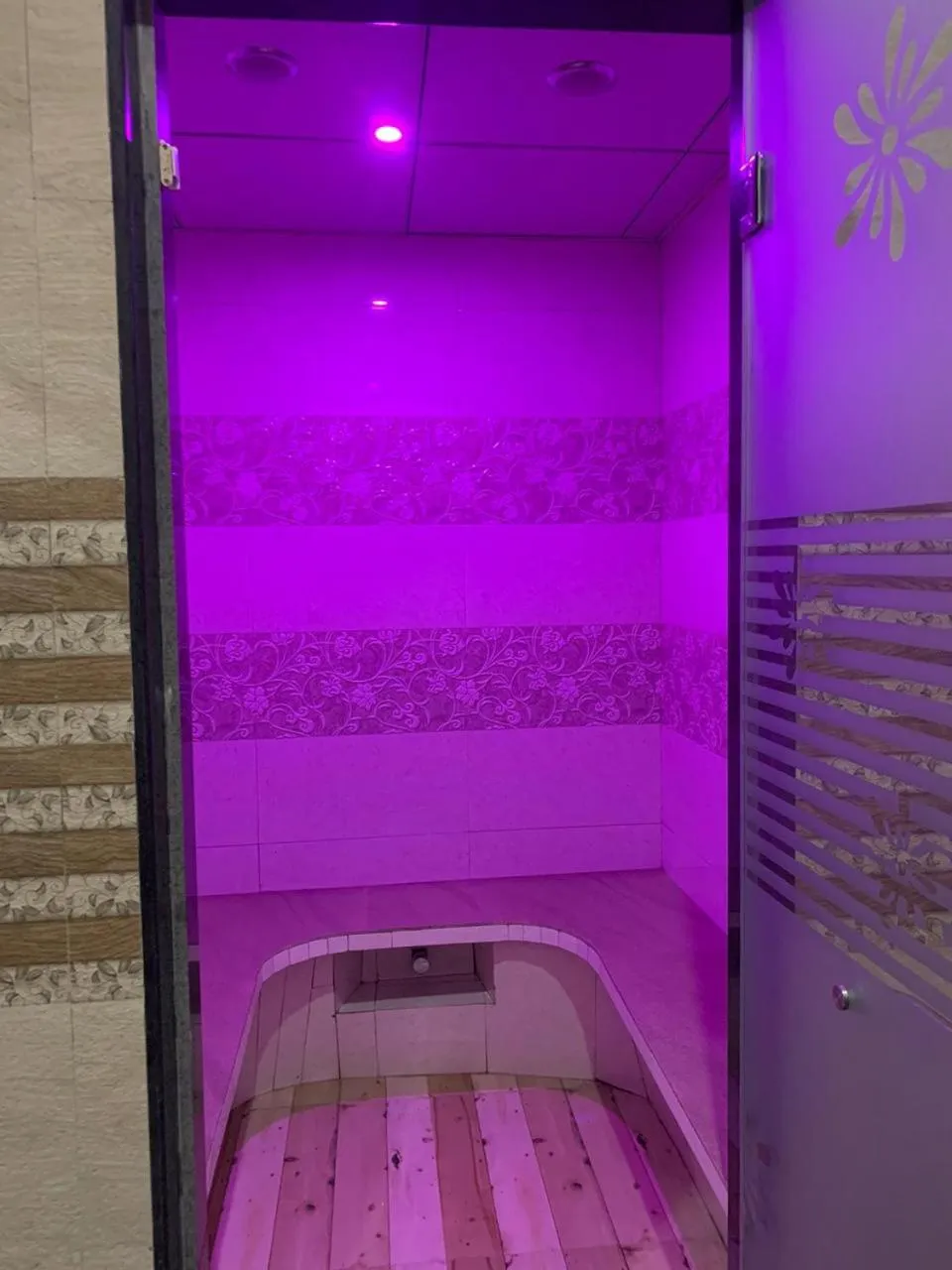 Steam room in Igatpuri Hills Retreat