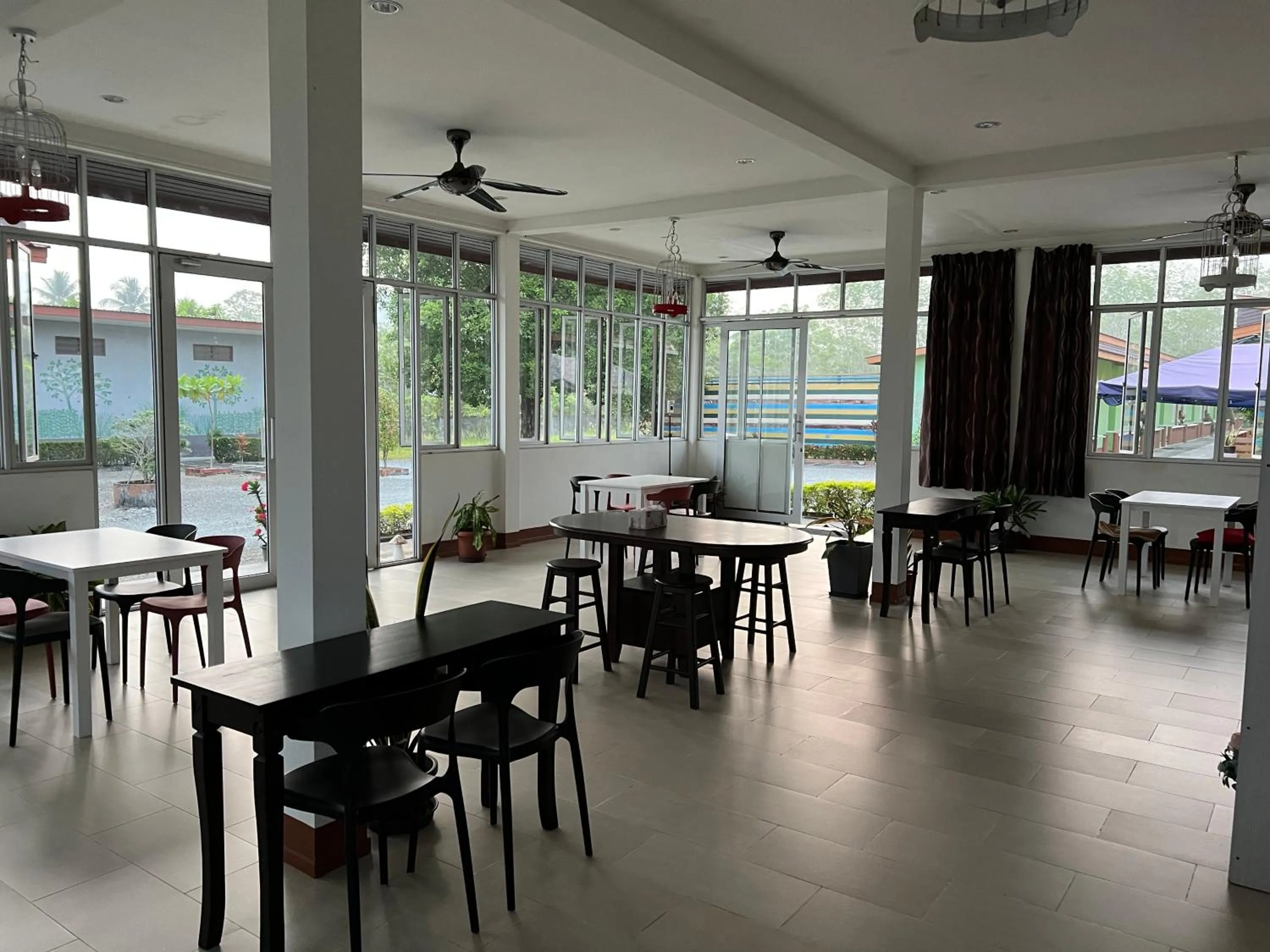 Restaurant/places to eat in De Langkawi Resort and Convention Centre