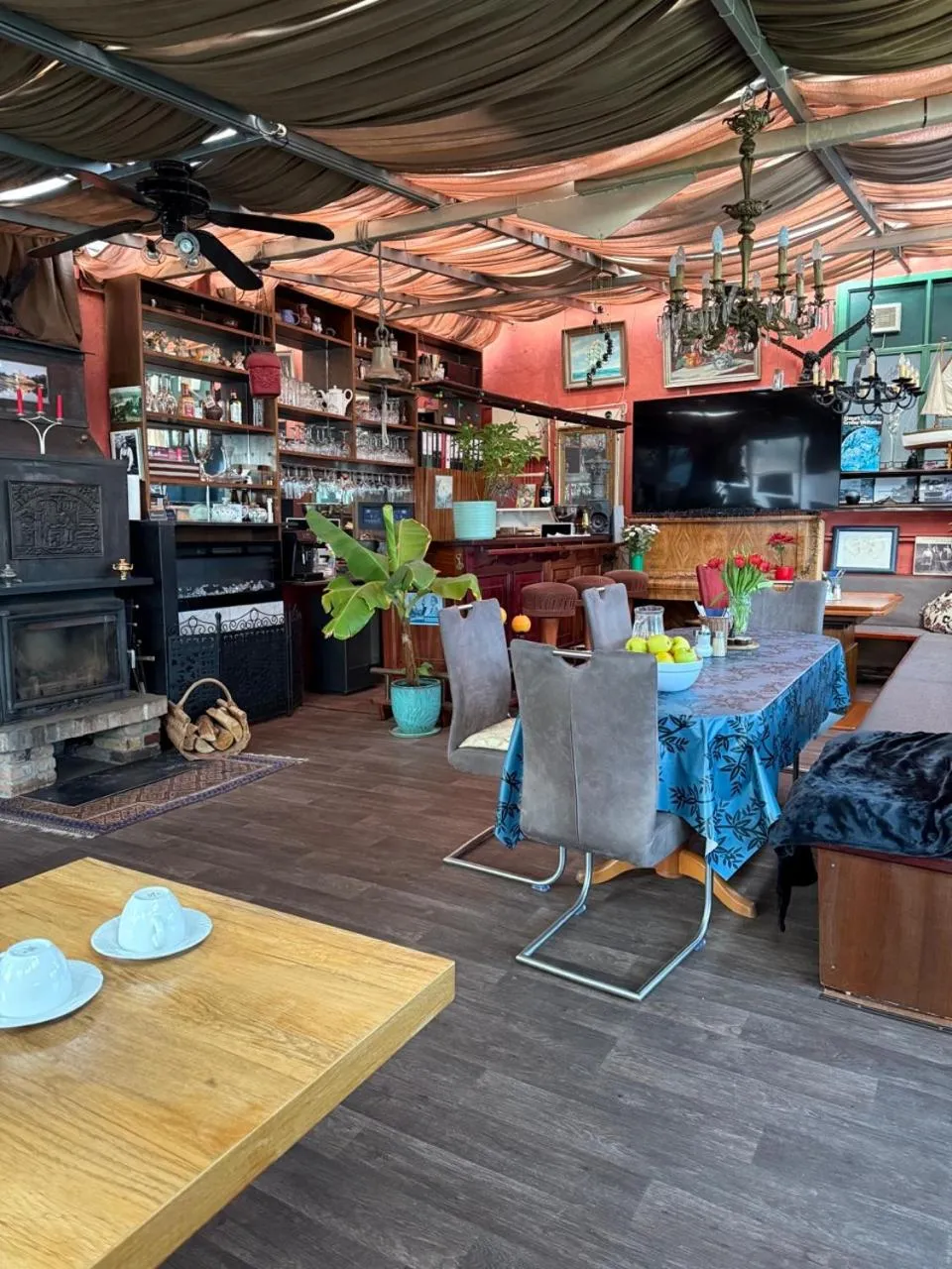 Restaurant/places to eat in Pension am Tiefen See