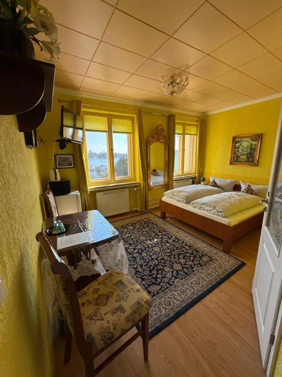 Photo of the whole room, Bed in Pension am Tiefen See