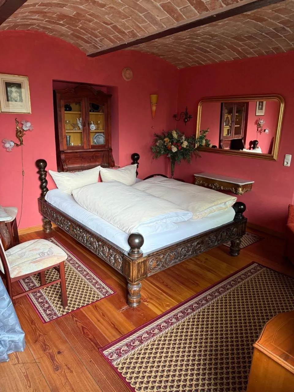 Bed in Pension am Tiefen See