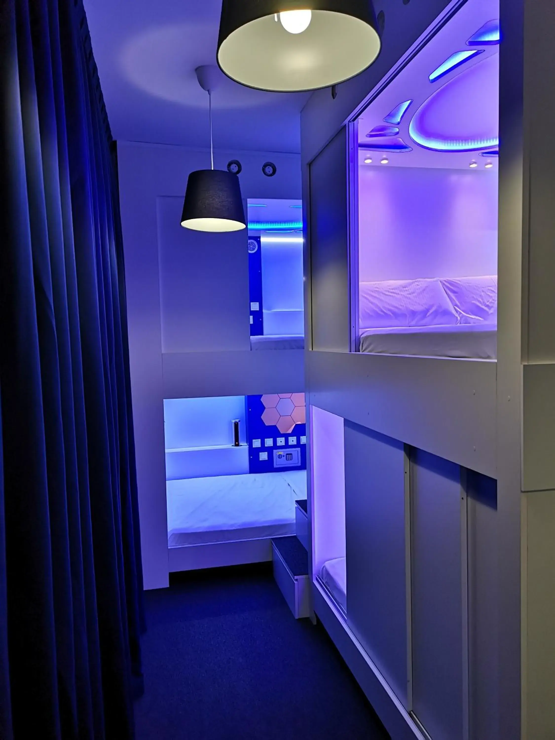 Bed in Modular Rooms Bed in Modular Rooms