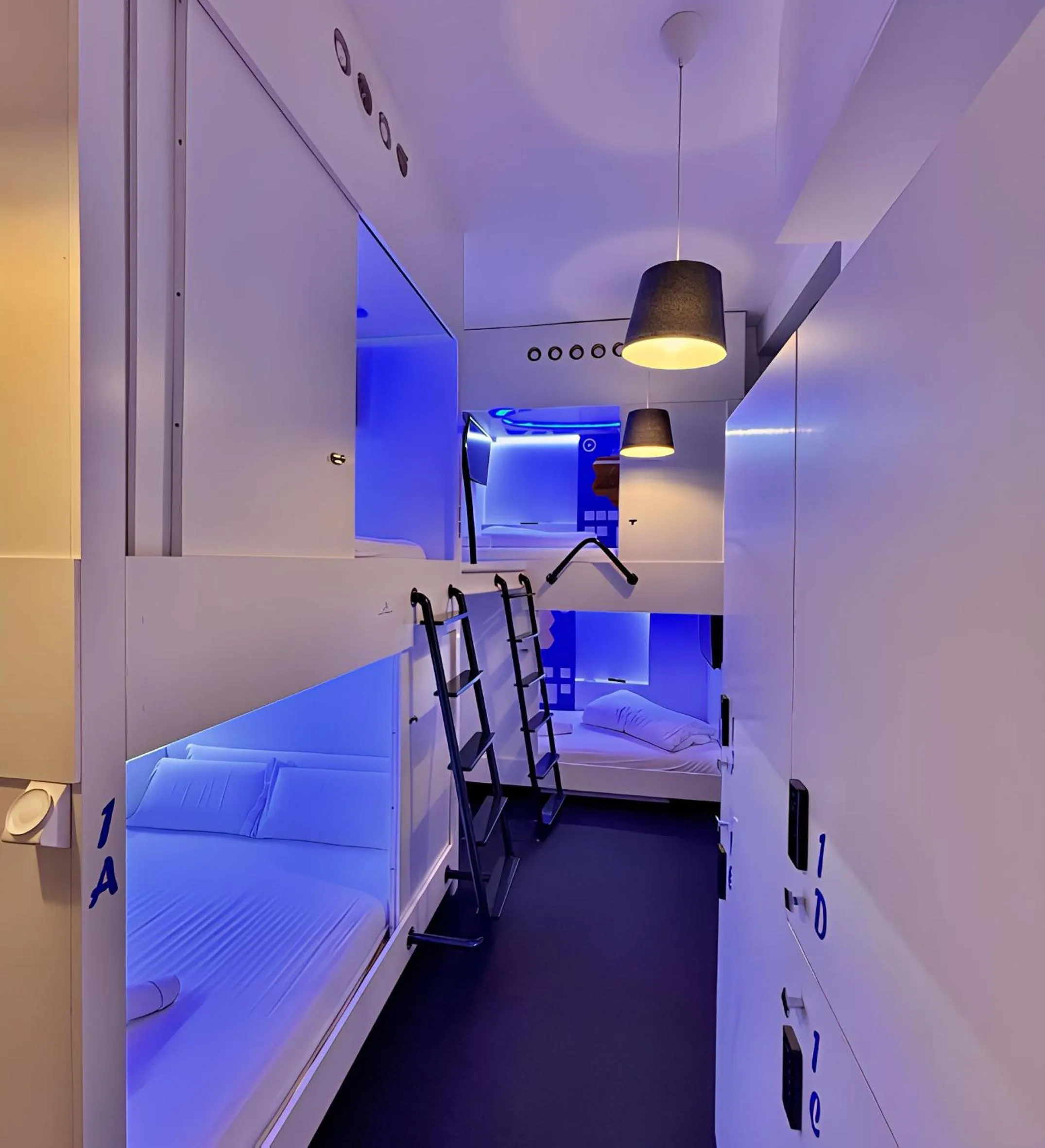 Bed in Modular Rooms