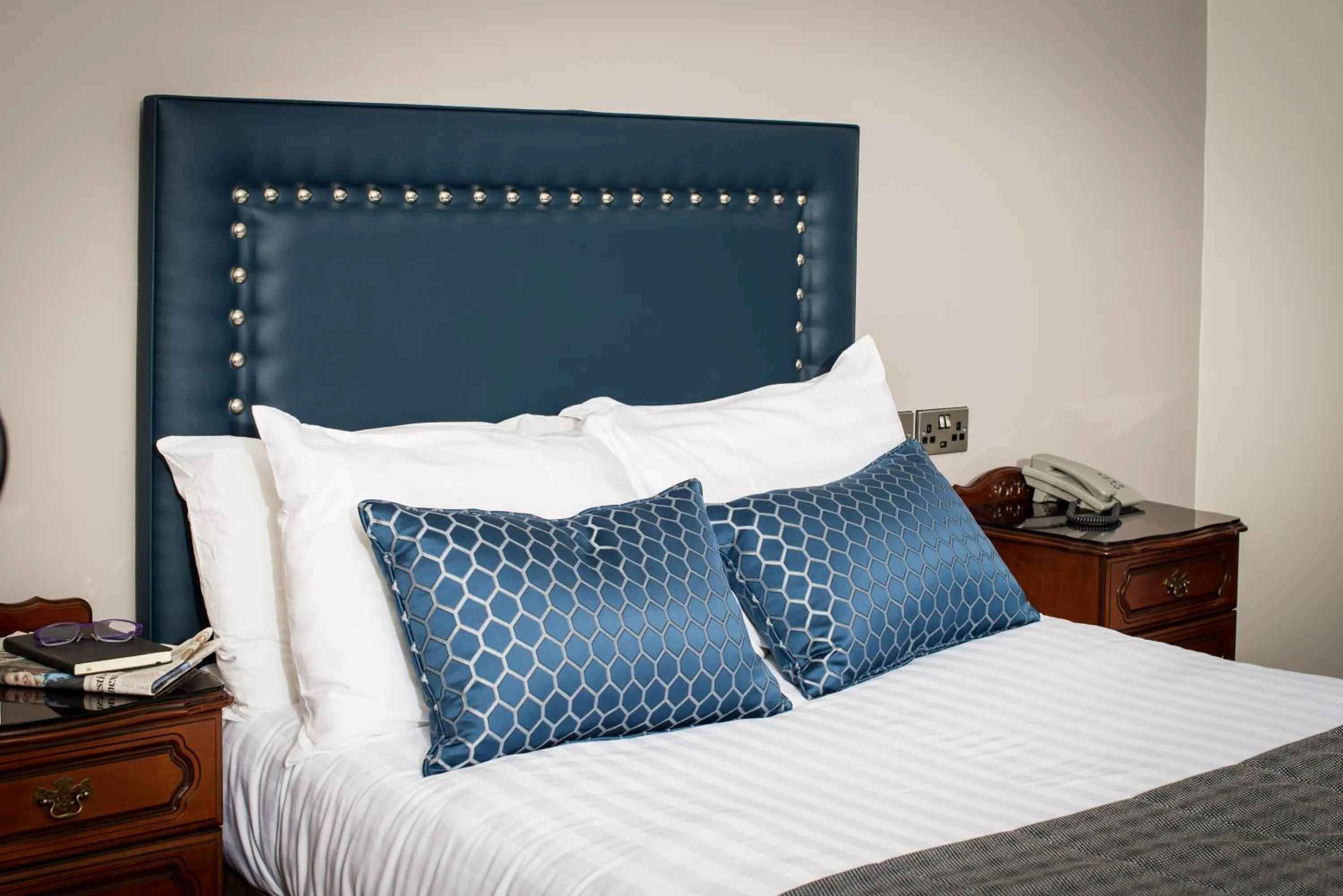 Bed in Rathkeale House Hotel