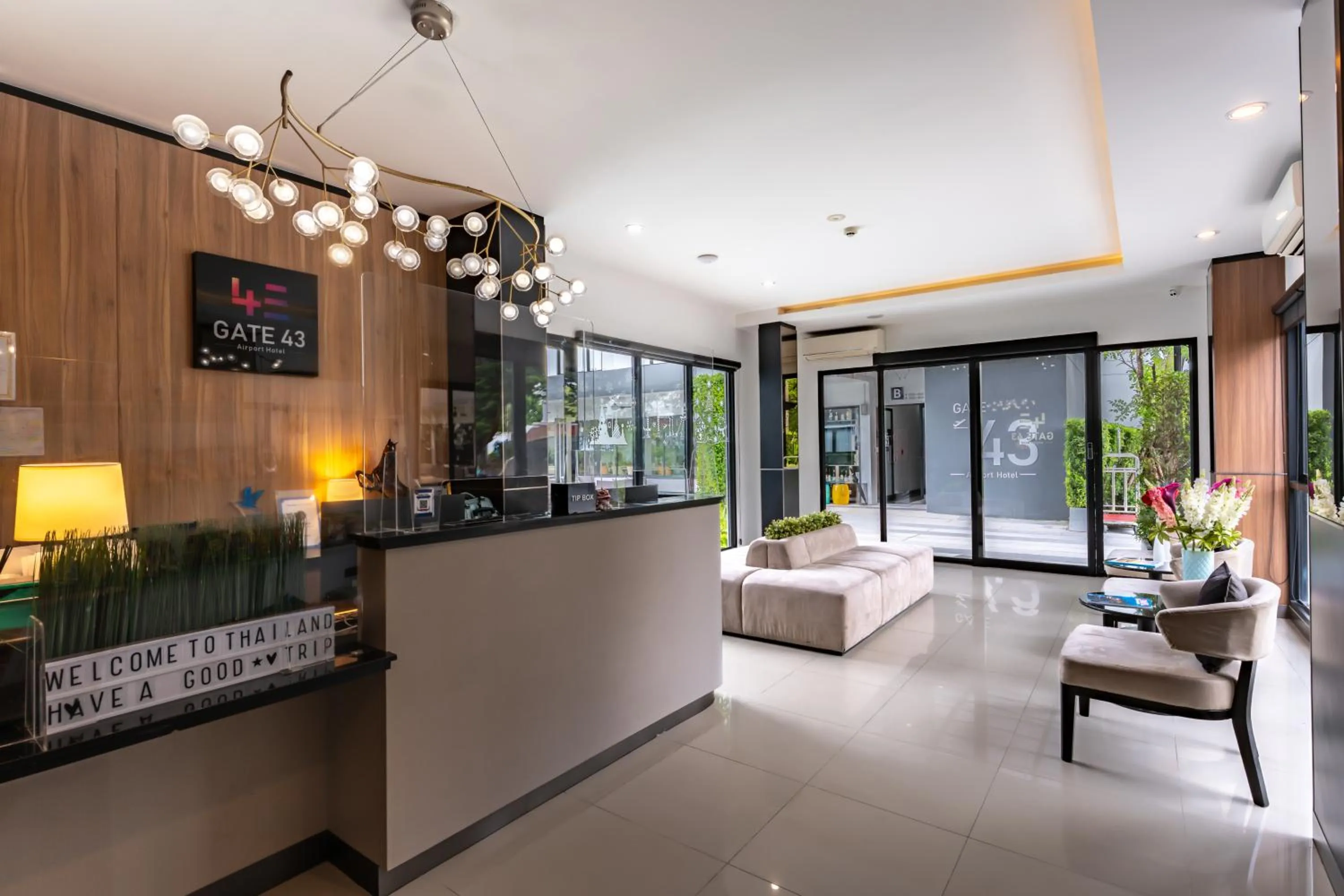 Lobby or reception in Gate43 Airport Hotel