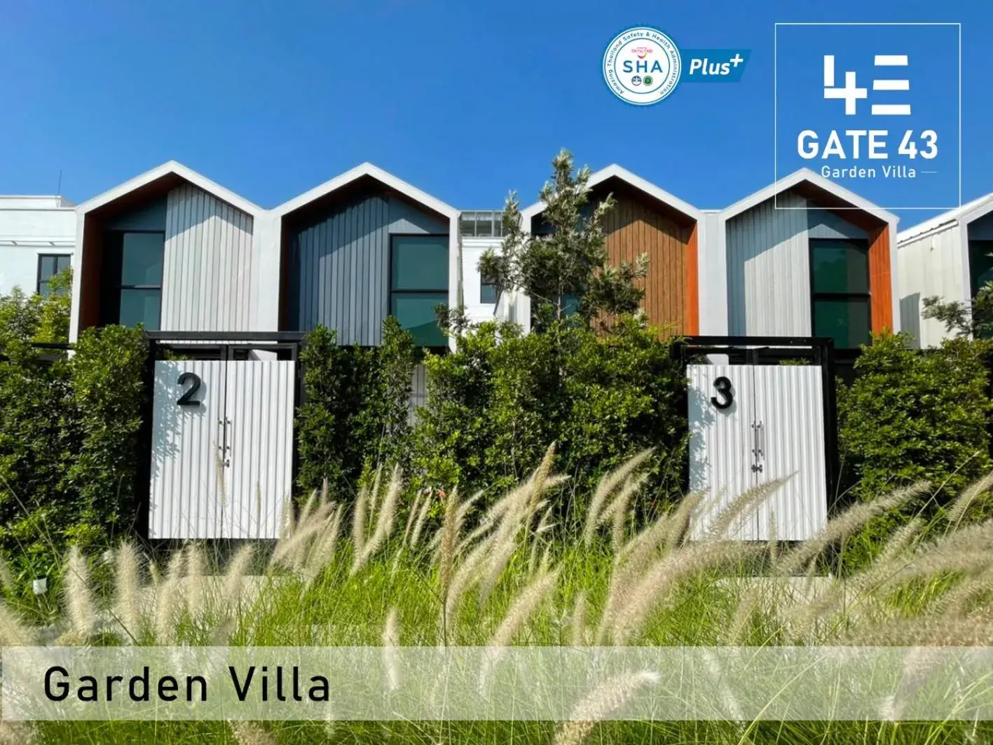 Property building in Gate43 Airport Hotel Property building in Gate43 Airport Hotel