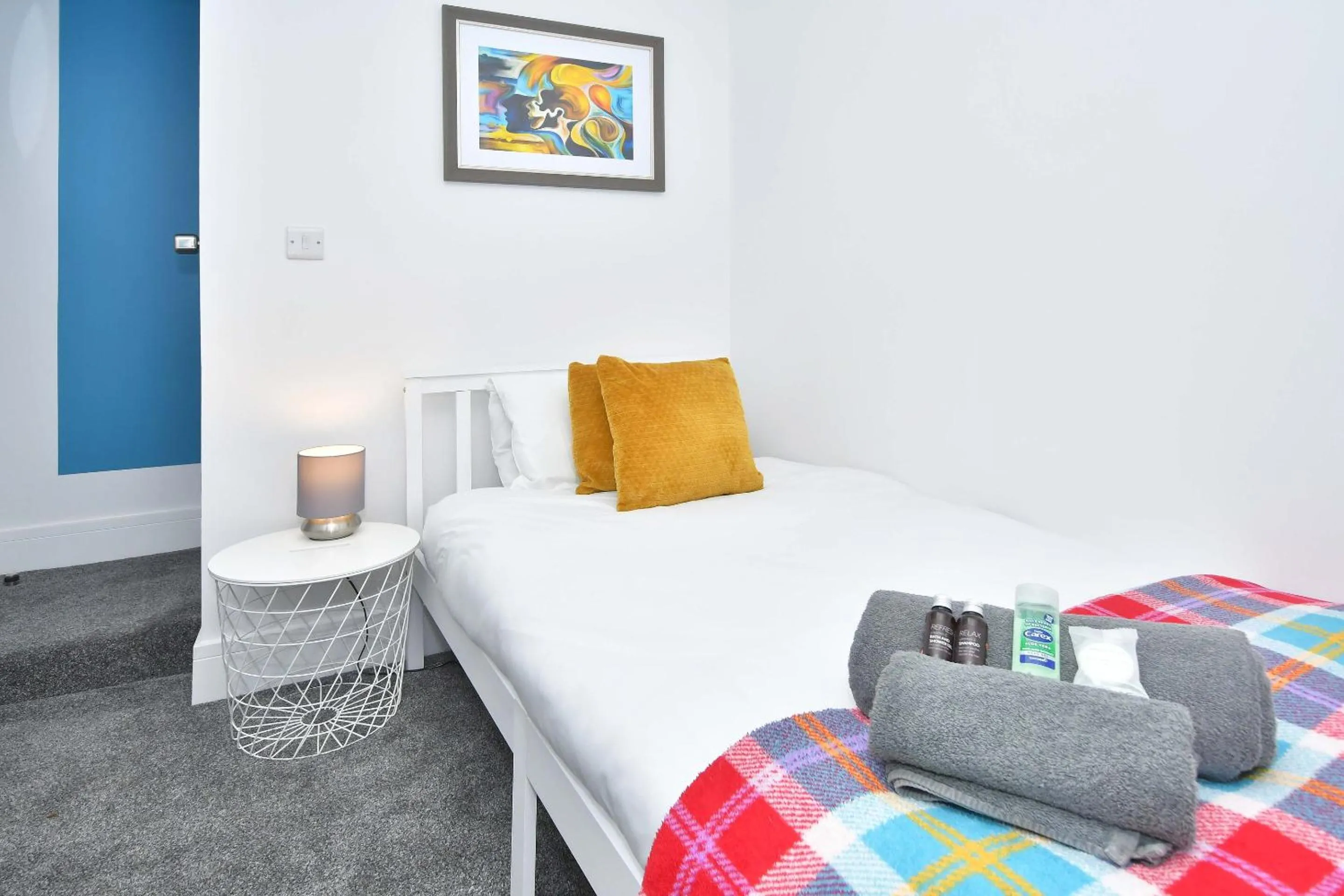 Bedroom, Bed in Townhouse @ 42 Minshull New Road Crewe