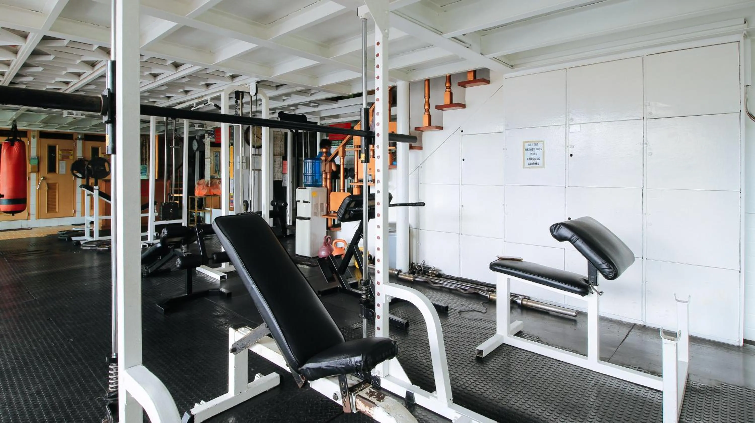 Fitness centre/facilities in RedDoorz at The Providence Tower