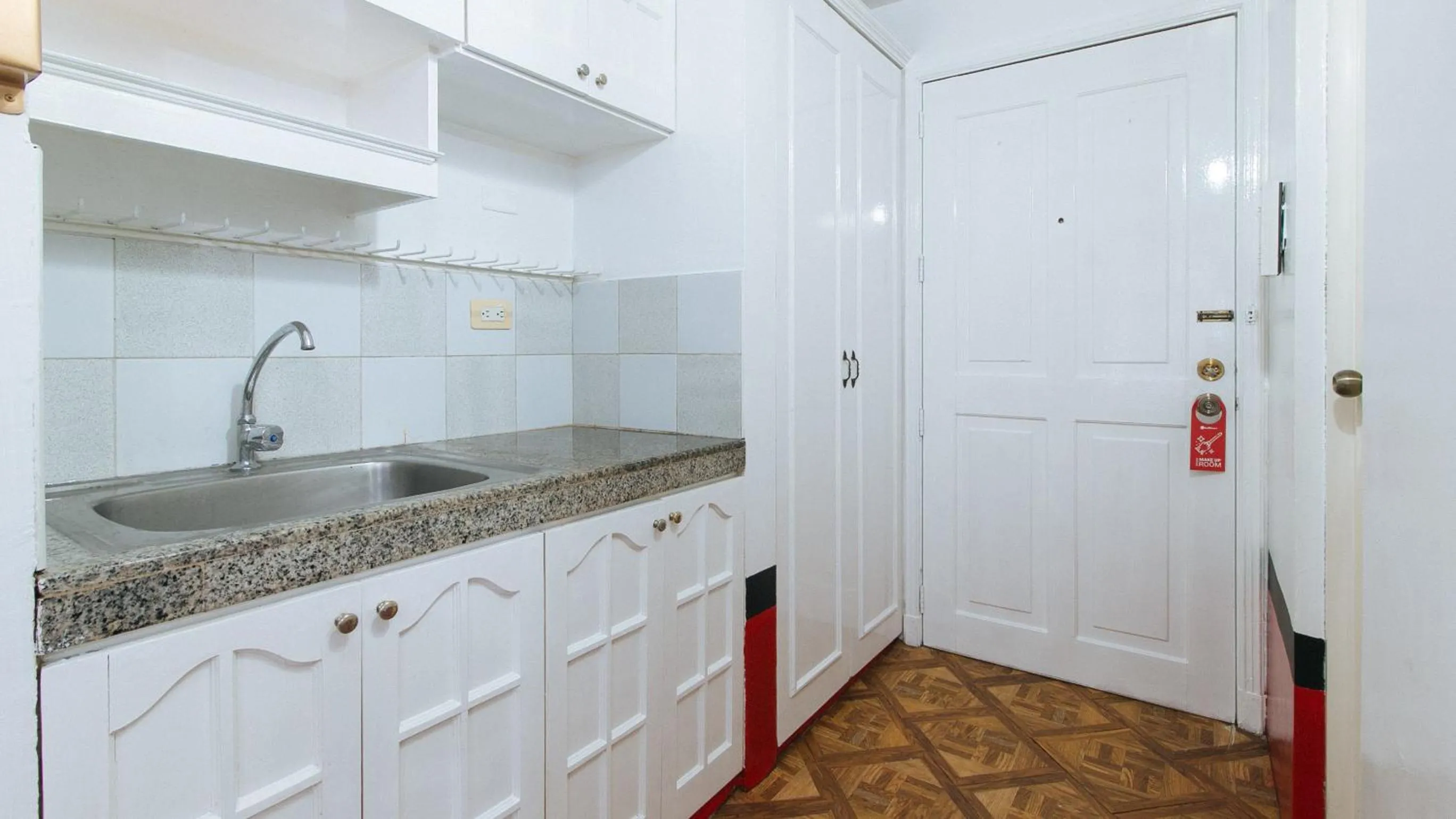 Bedroom in RedDoorz at The Providence Tower