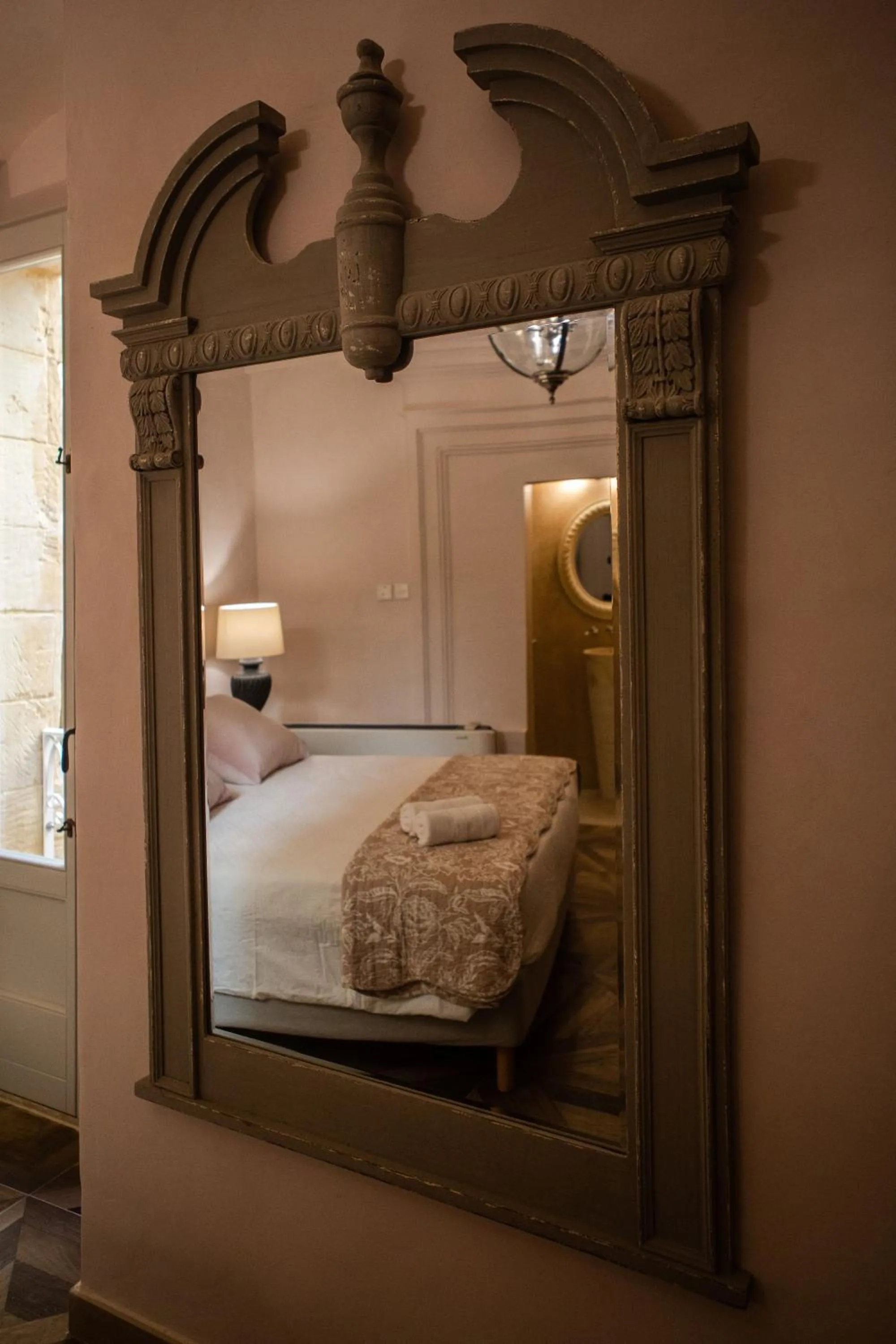 Bedroom, Bed in Palazzino Birgu Host Family Bed and Breakfast